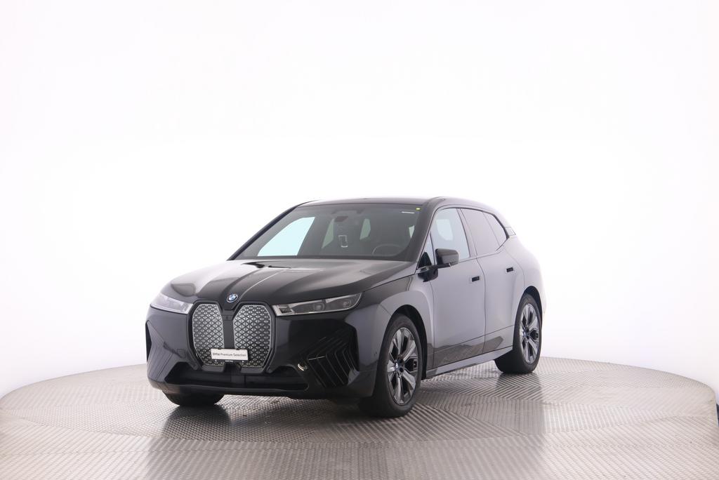 BMW iX xDrive50-image-0
