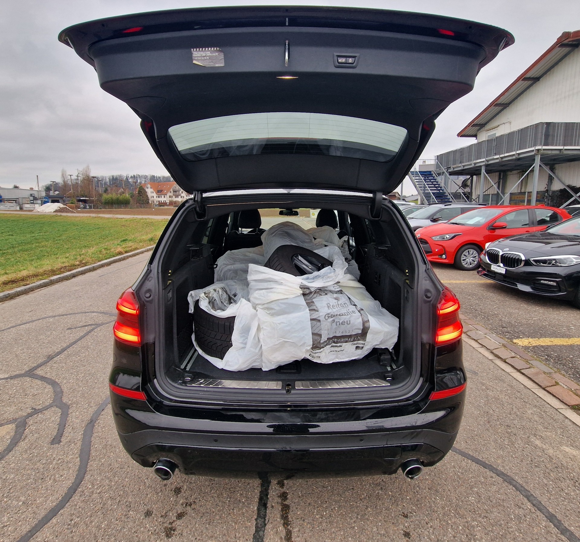 BMW X3 xDrive 48V 30d xLine Steptronic Individual-image-5