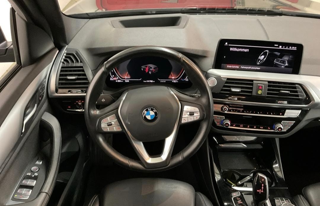 BMW X3 xDrive 48V 30d xLine Steptronic Individual-image-9