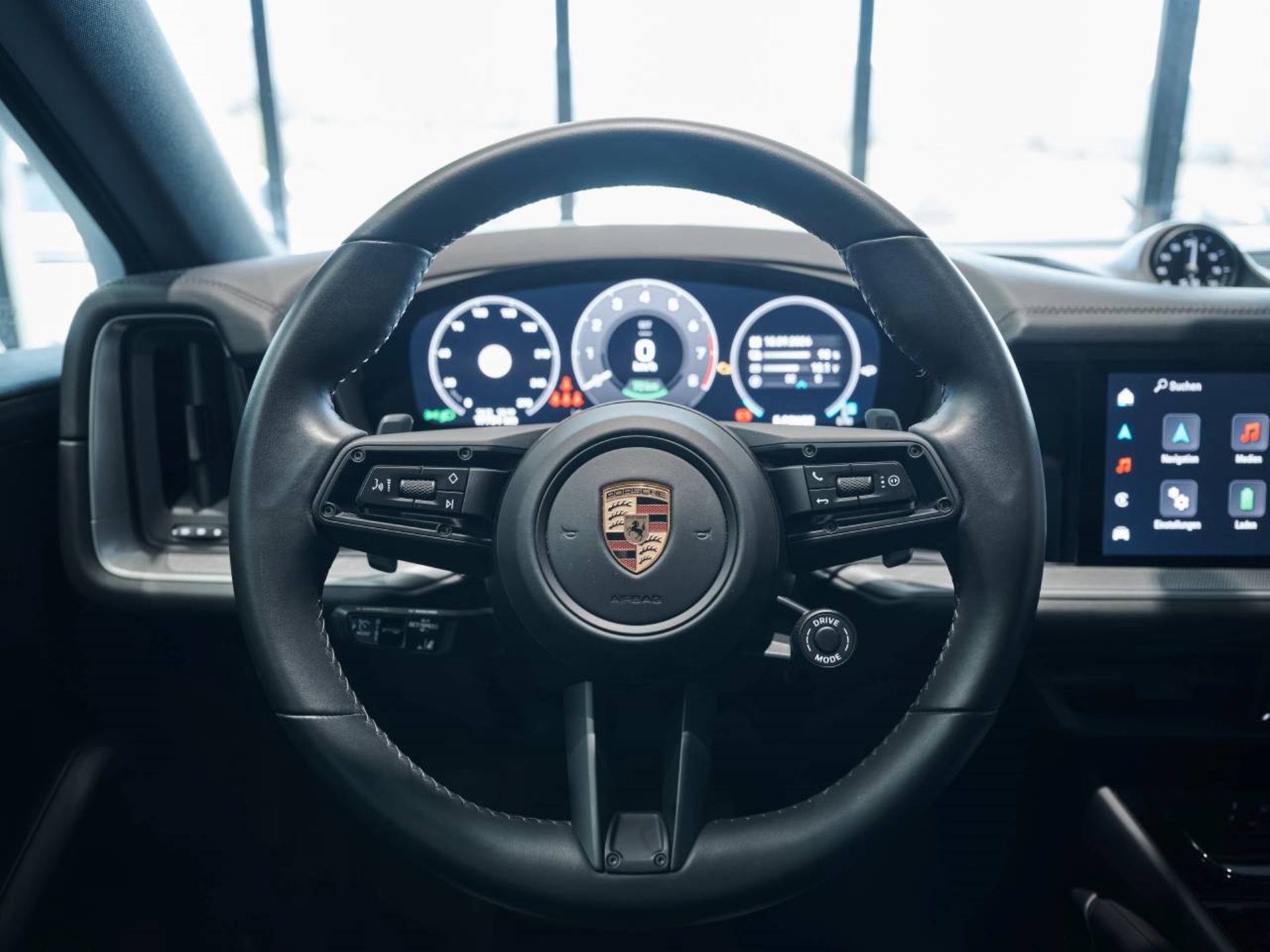 PORSCHE Cayenne E-Hybrid Coupé-image-12