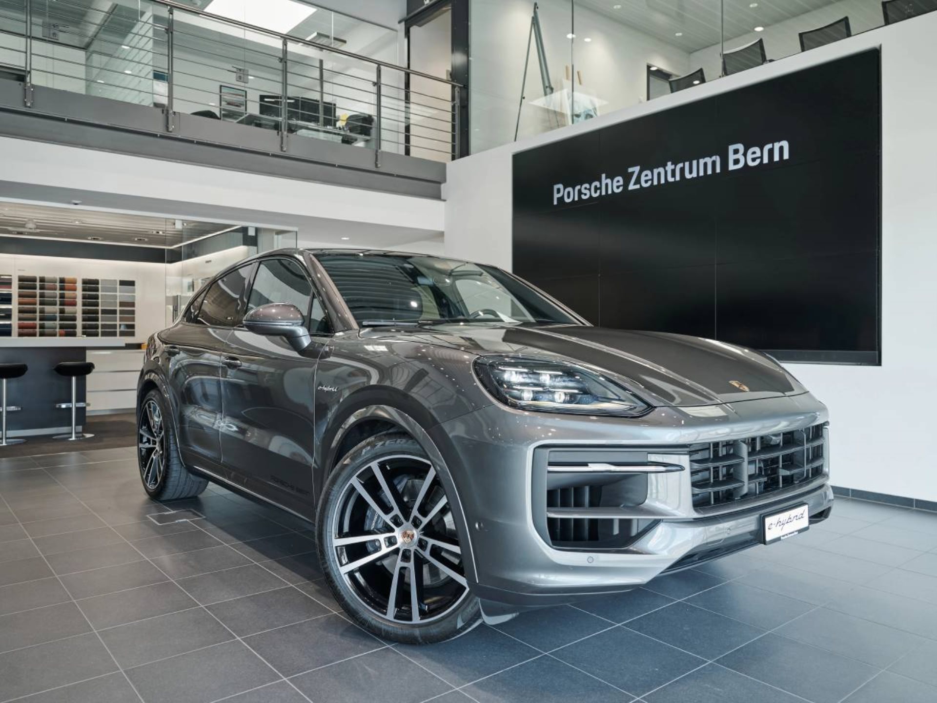 PORSCHE Cayenne E-Hybrid Coupé-image-0