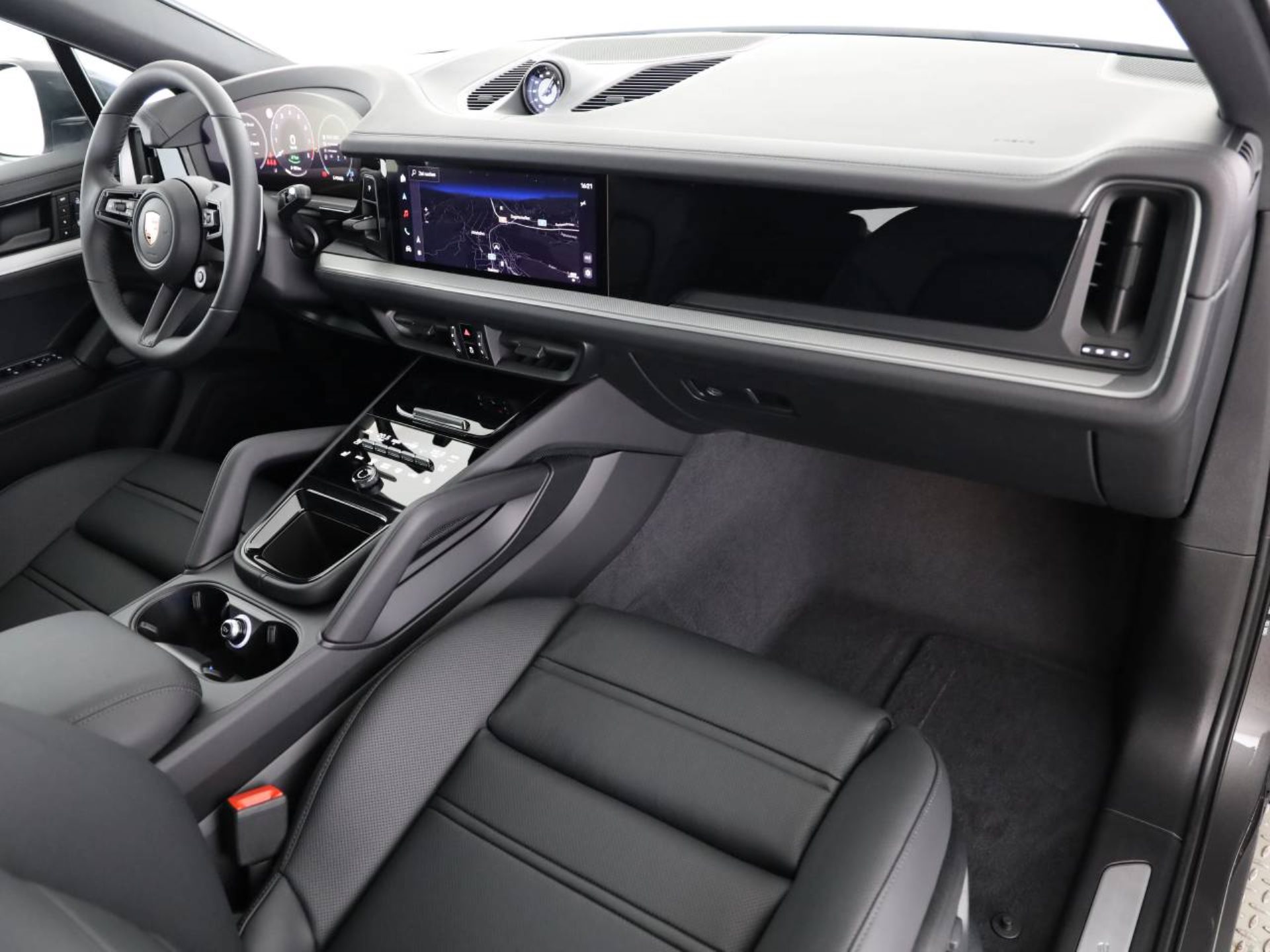 PORSCHE Cayenne E-Hybrid Coupé-image-18