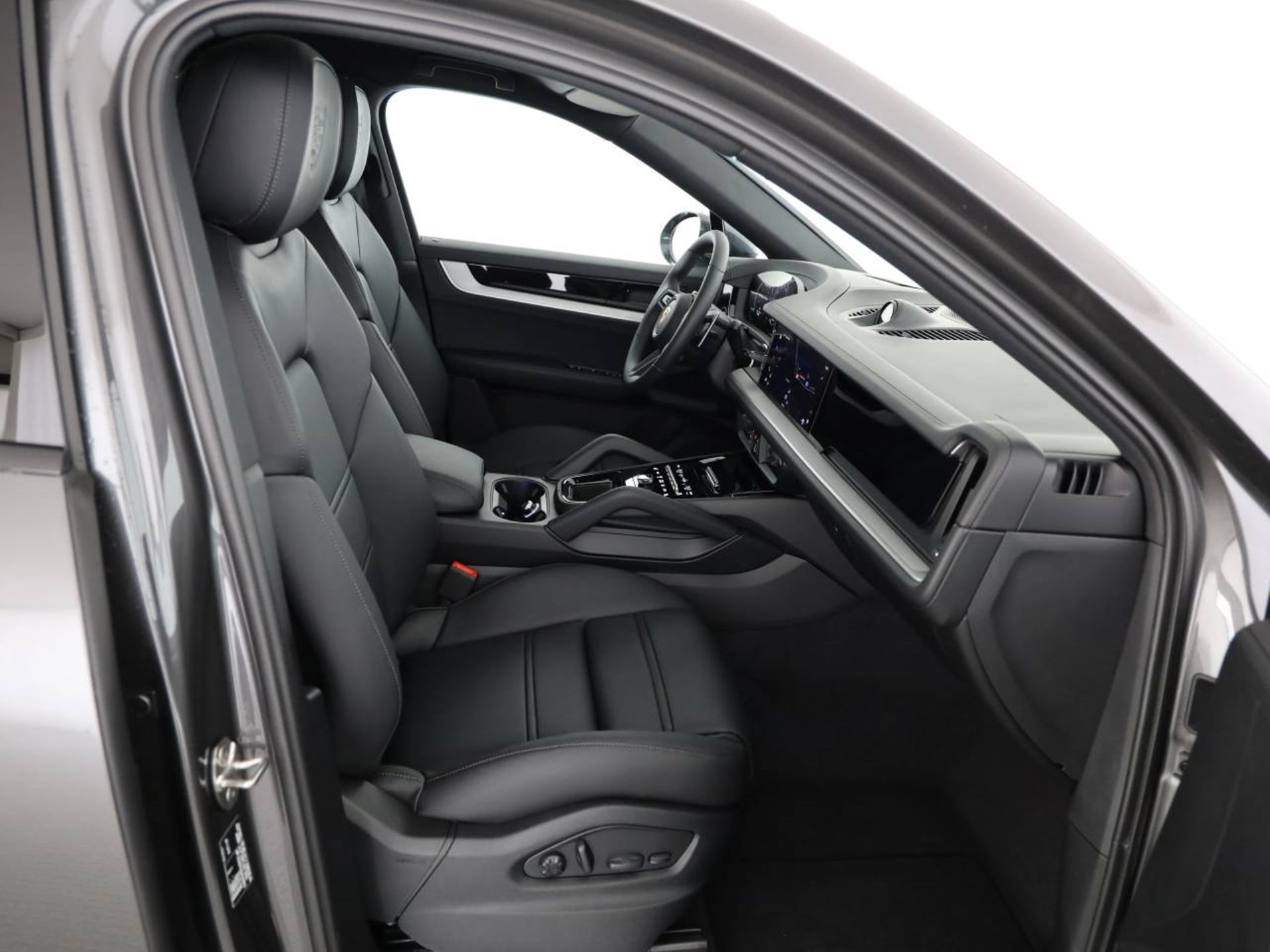 PORSCHE Cayenne E-Hybrid Coupé-image-20
