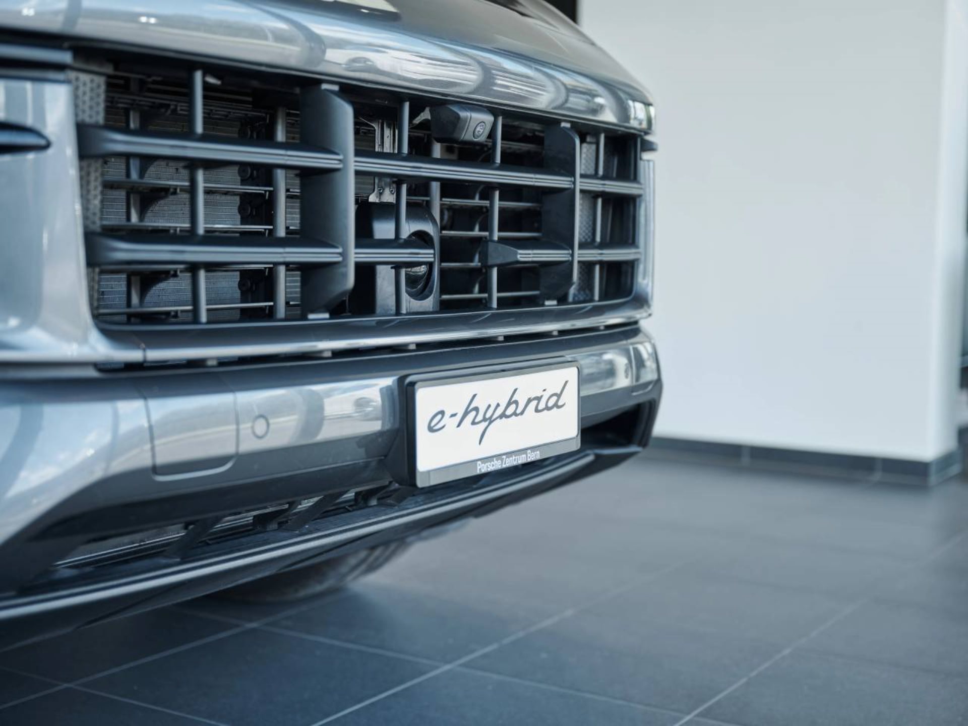 PORSCHE Cayenne E-Hybrid Coupé-image-25