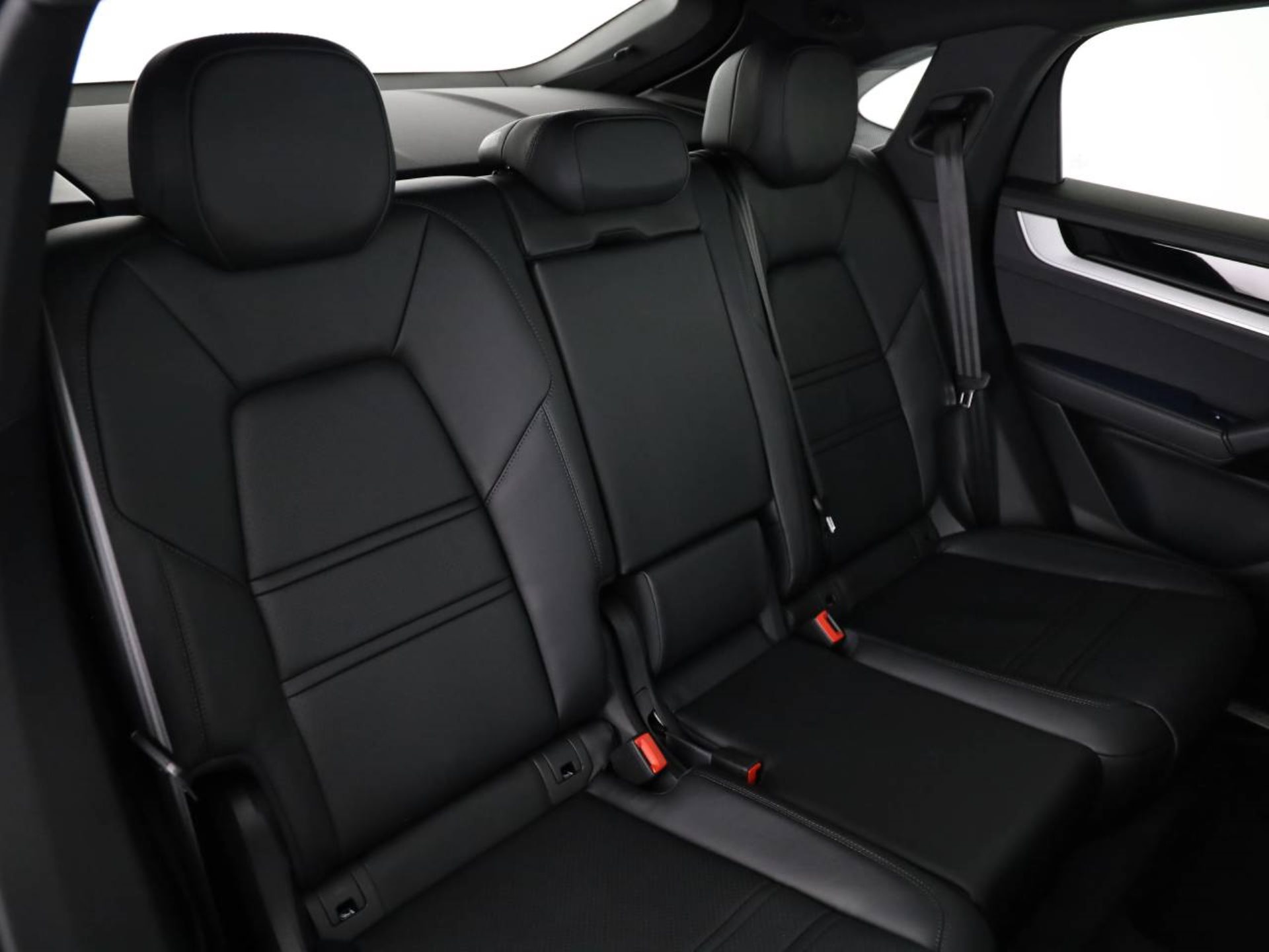 PORSCHE Cayenne E-Hybrid Coupé-image-21