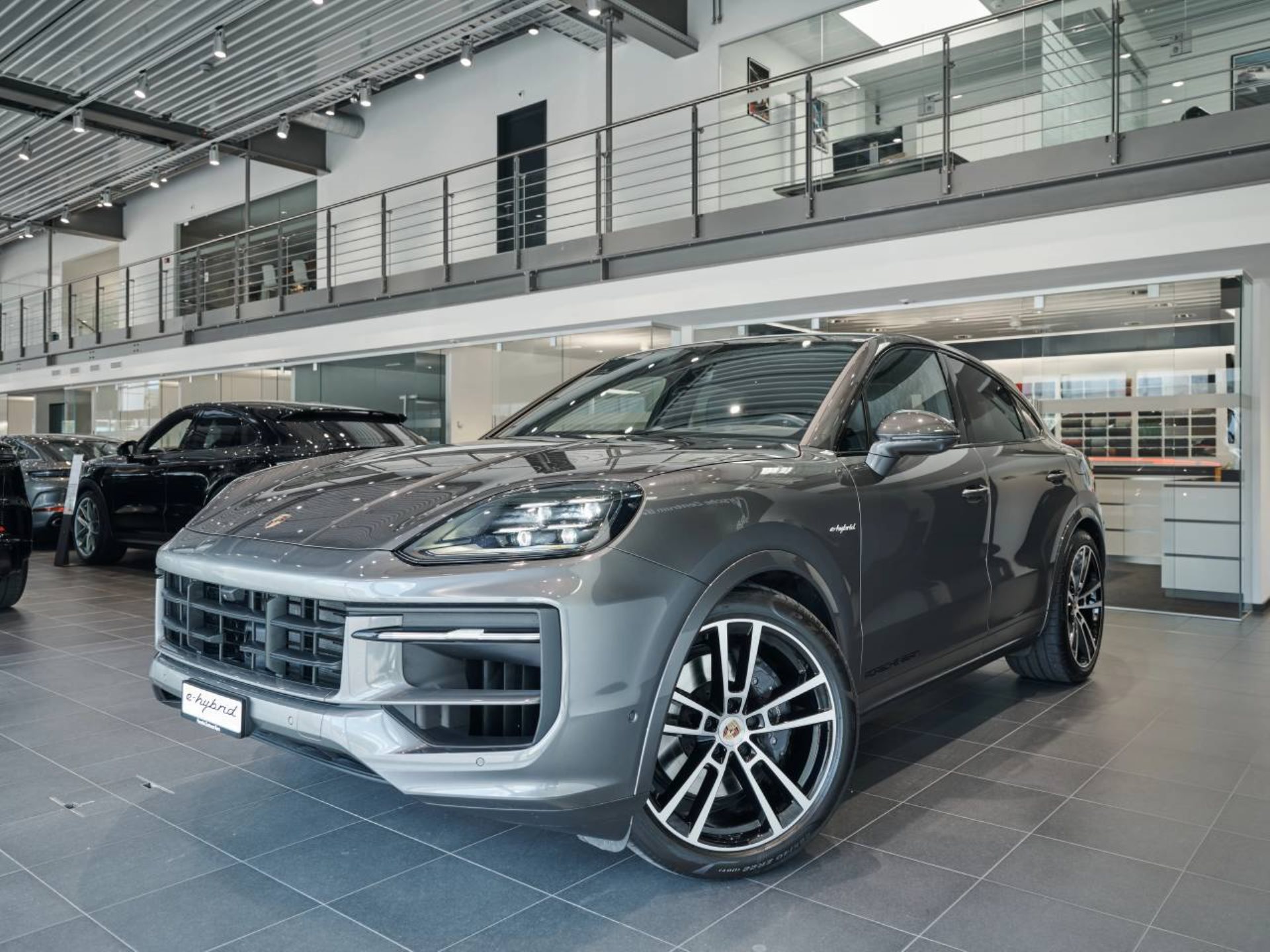 PORSCHE Cayenne E-Hybrid Coupé-image-8