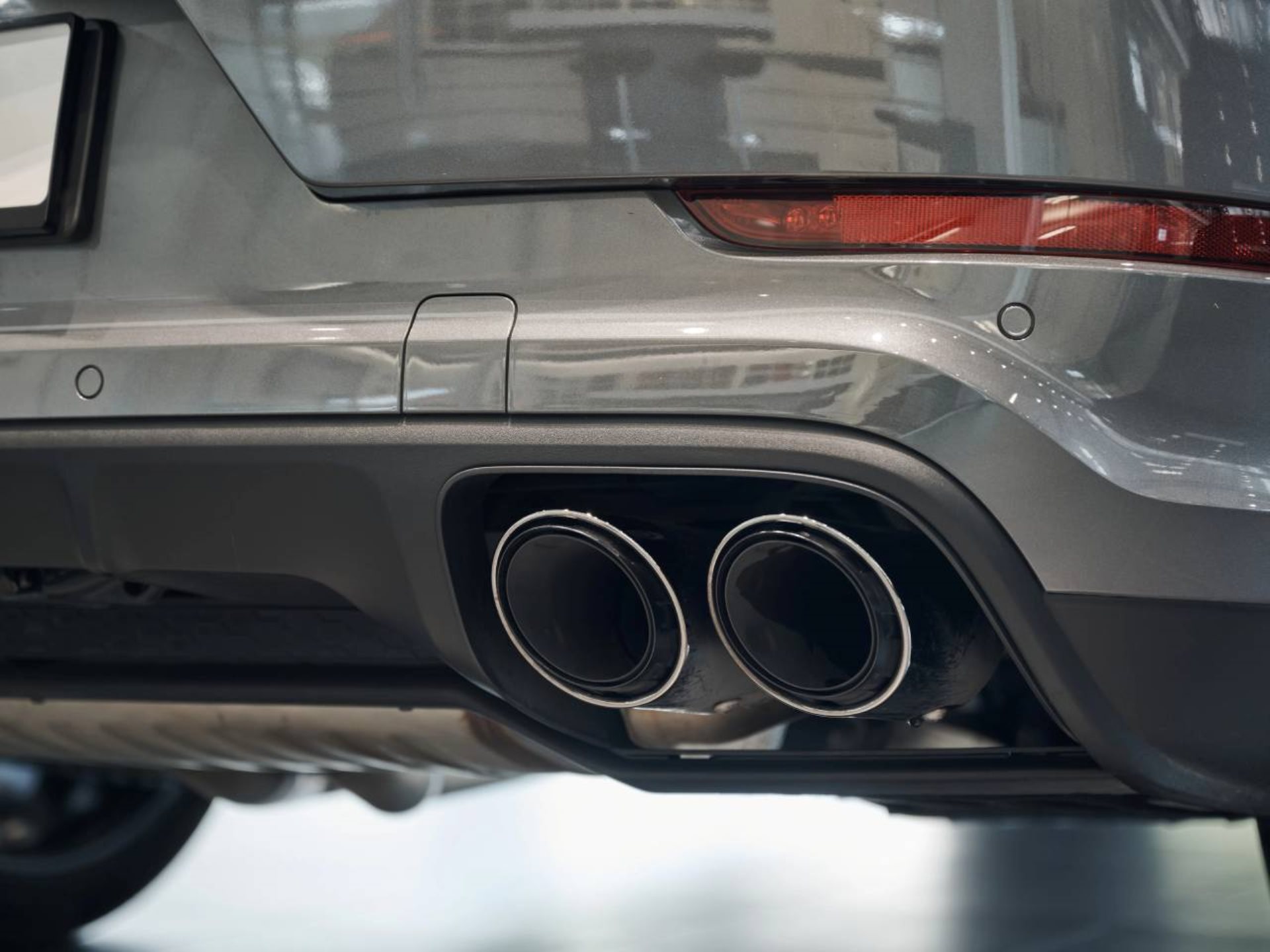 PORSCHE Cayenne E-Hybrid Coupé-image-28