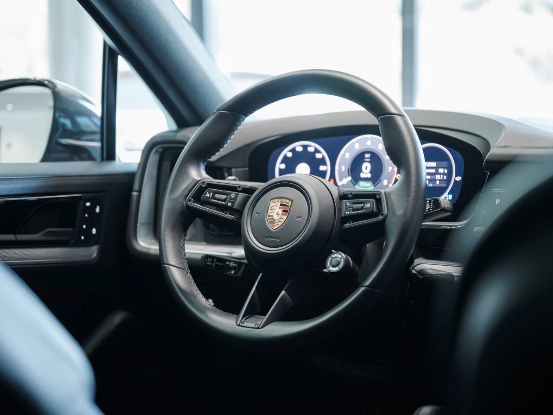 PORSCHE Cayenne E-Hybrid Coupé-image-14