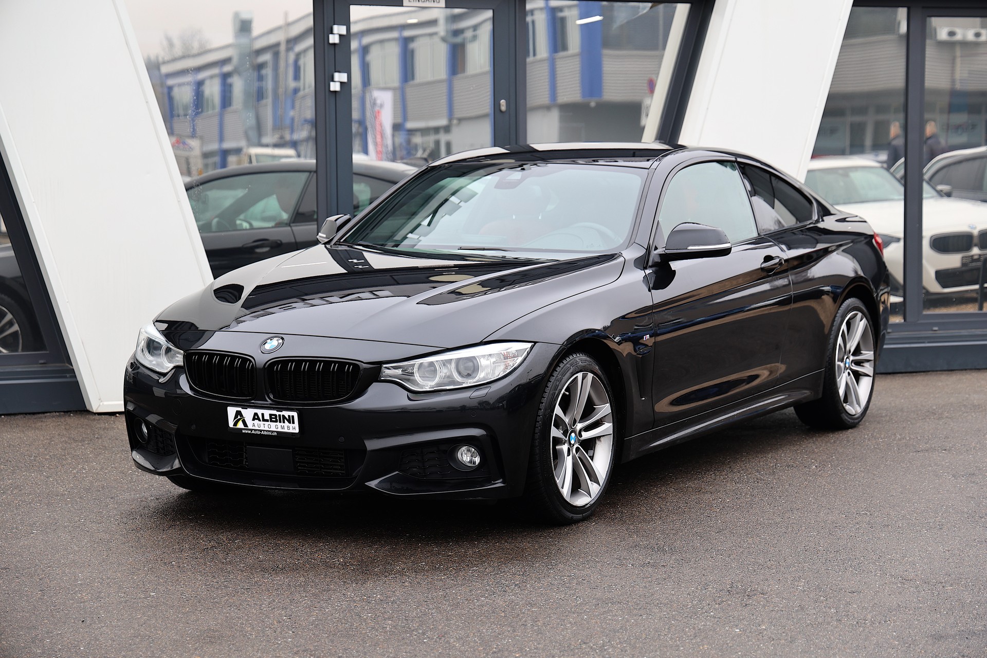 BMW 420d Coupé M-Sport xDrive Steptronic-image-1