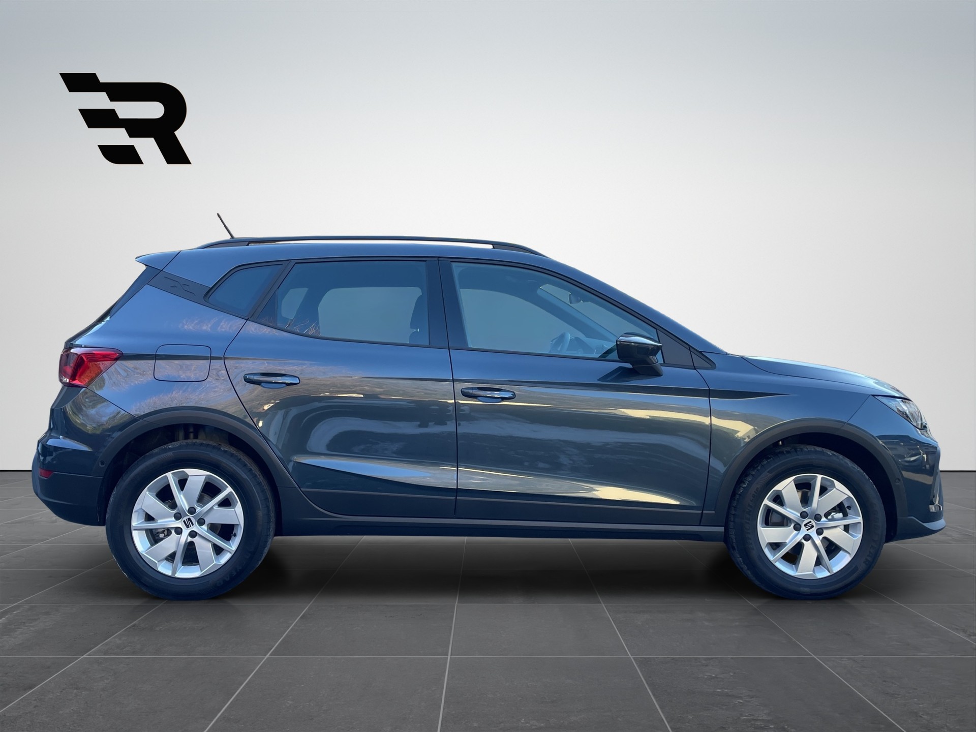 SEAT Arona 1.0 TSI Eco Style DSG-image-5