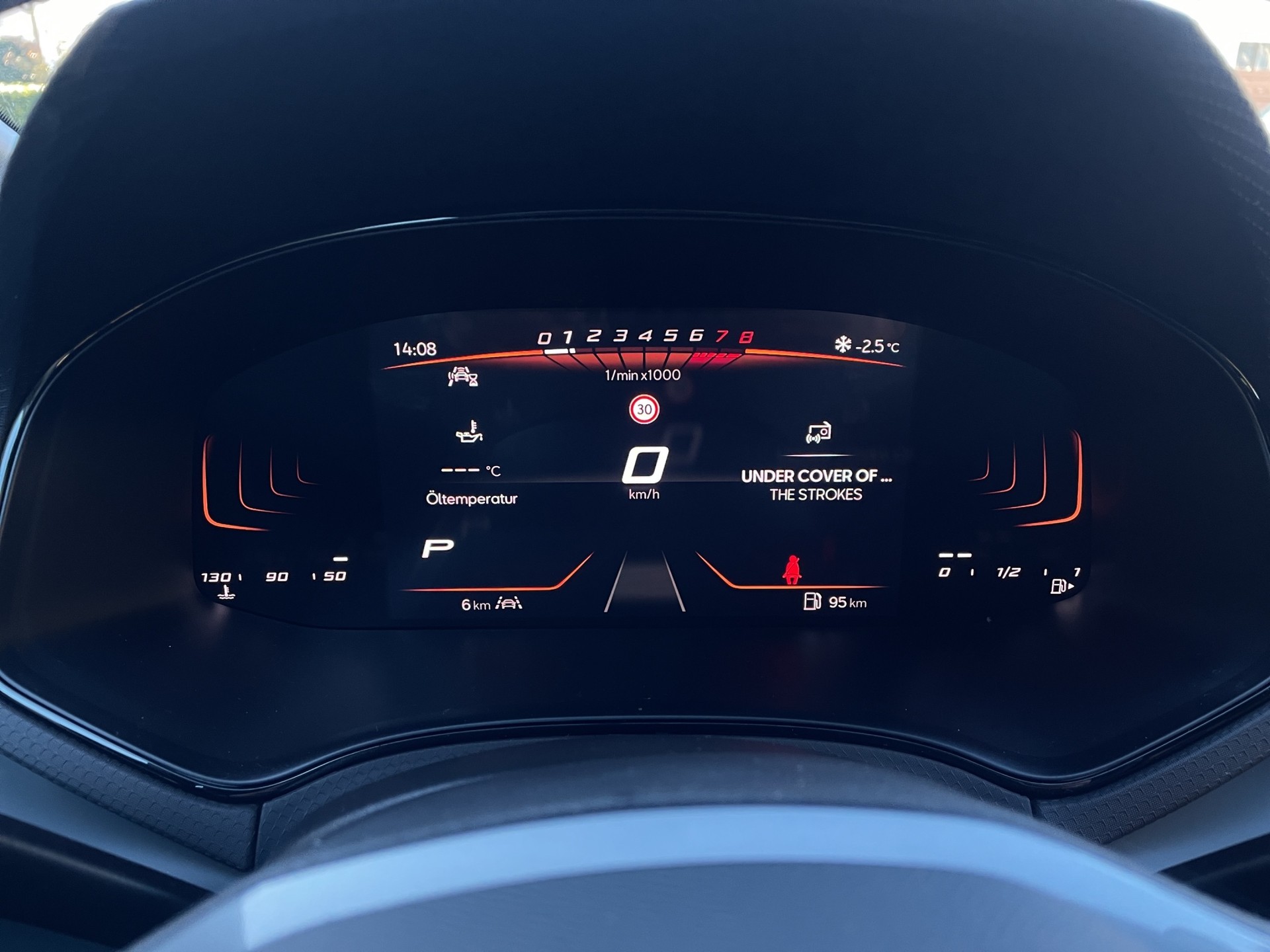 SEAT Arona 1.0 TSI Eco Style DSG-image-21