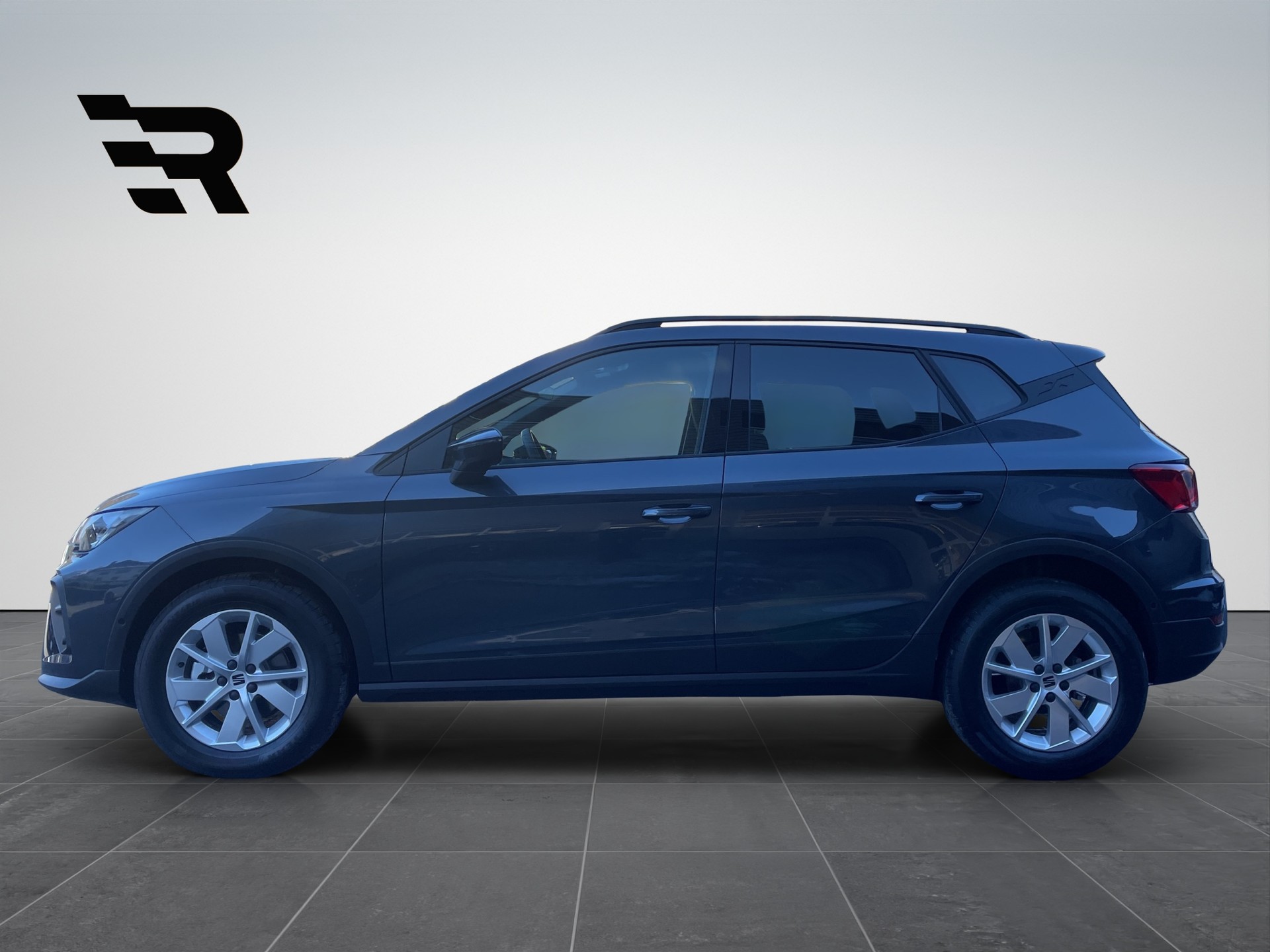 SEAT Arona 1.0 TSI Eco Style DSG-image-1