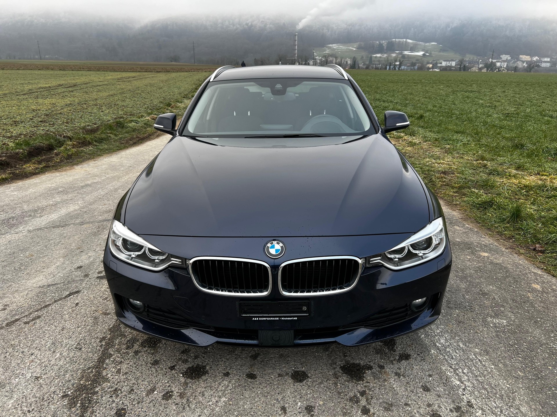 BMW 320d xDrive Touring Steptronic-image-7