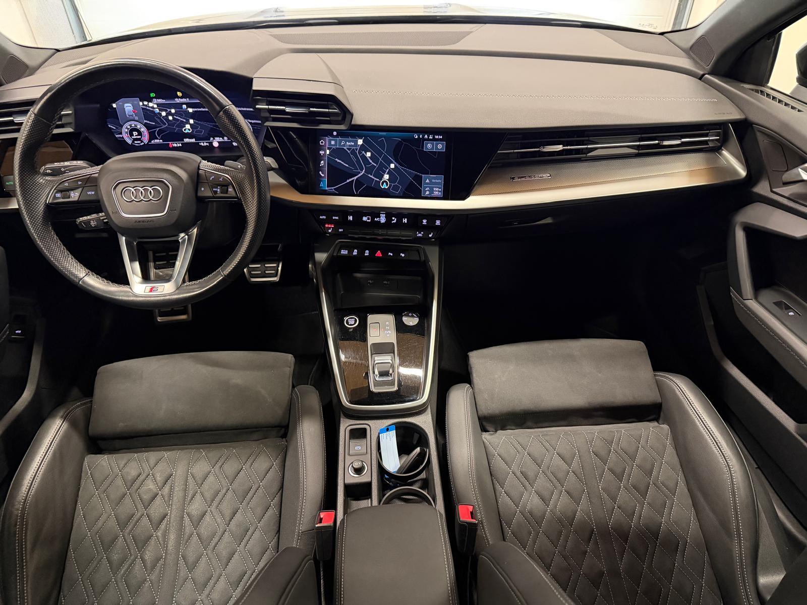 AUDI A3 Sportback 2.0 40 TFSI S Line quattro S-Tronic-image-11