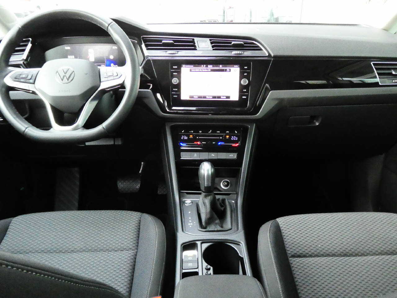 VW Touran 1.5 TSI Comfortline United DSG-image-15