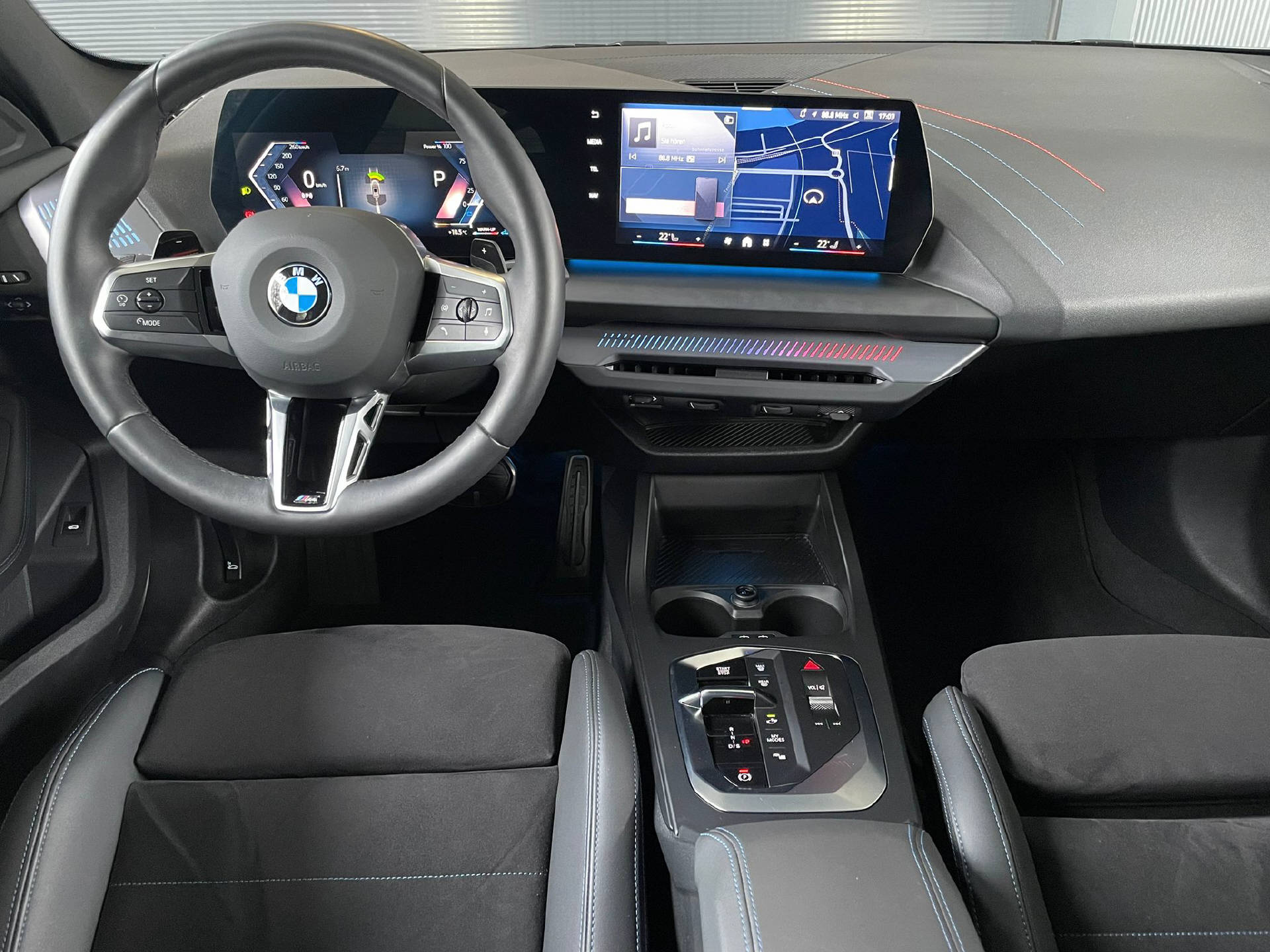 BMW 120d-image-6