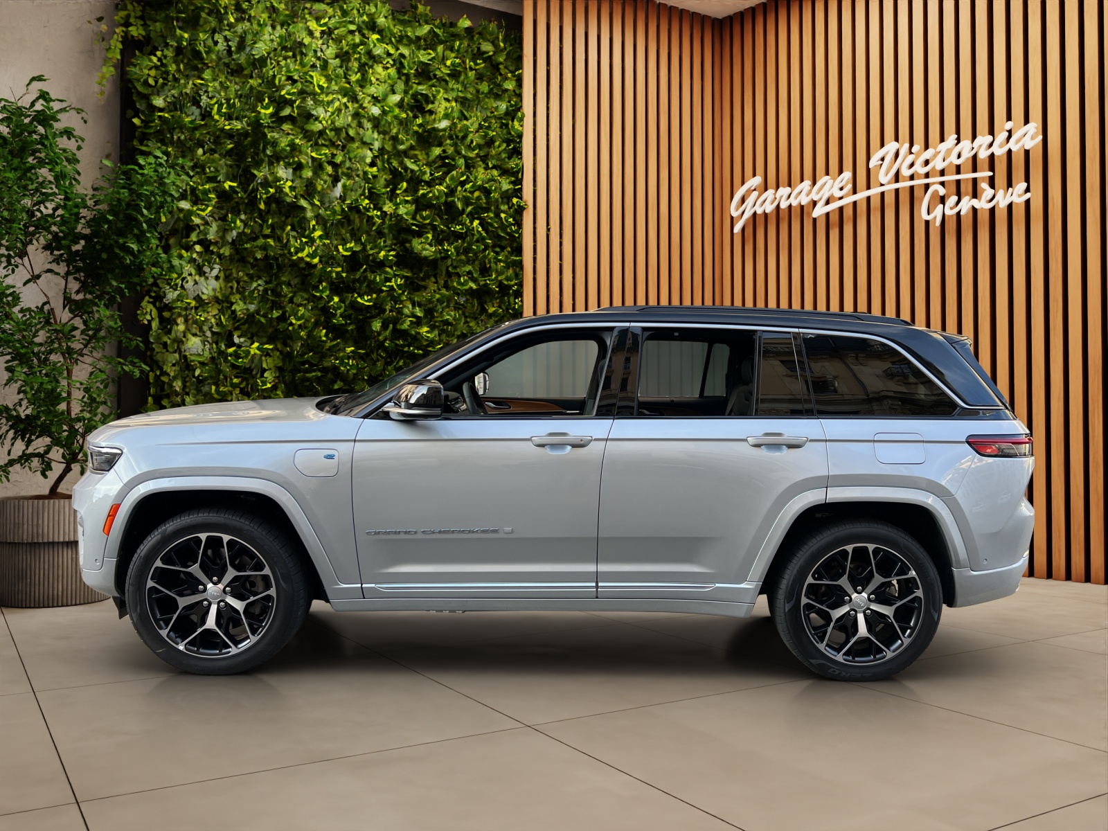 JEEP Grand Cherokee 2.0 Plug-in-Hybrid Summit Reserve 4xe-image-2