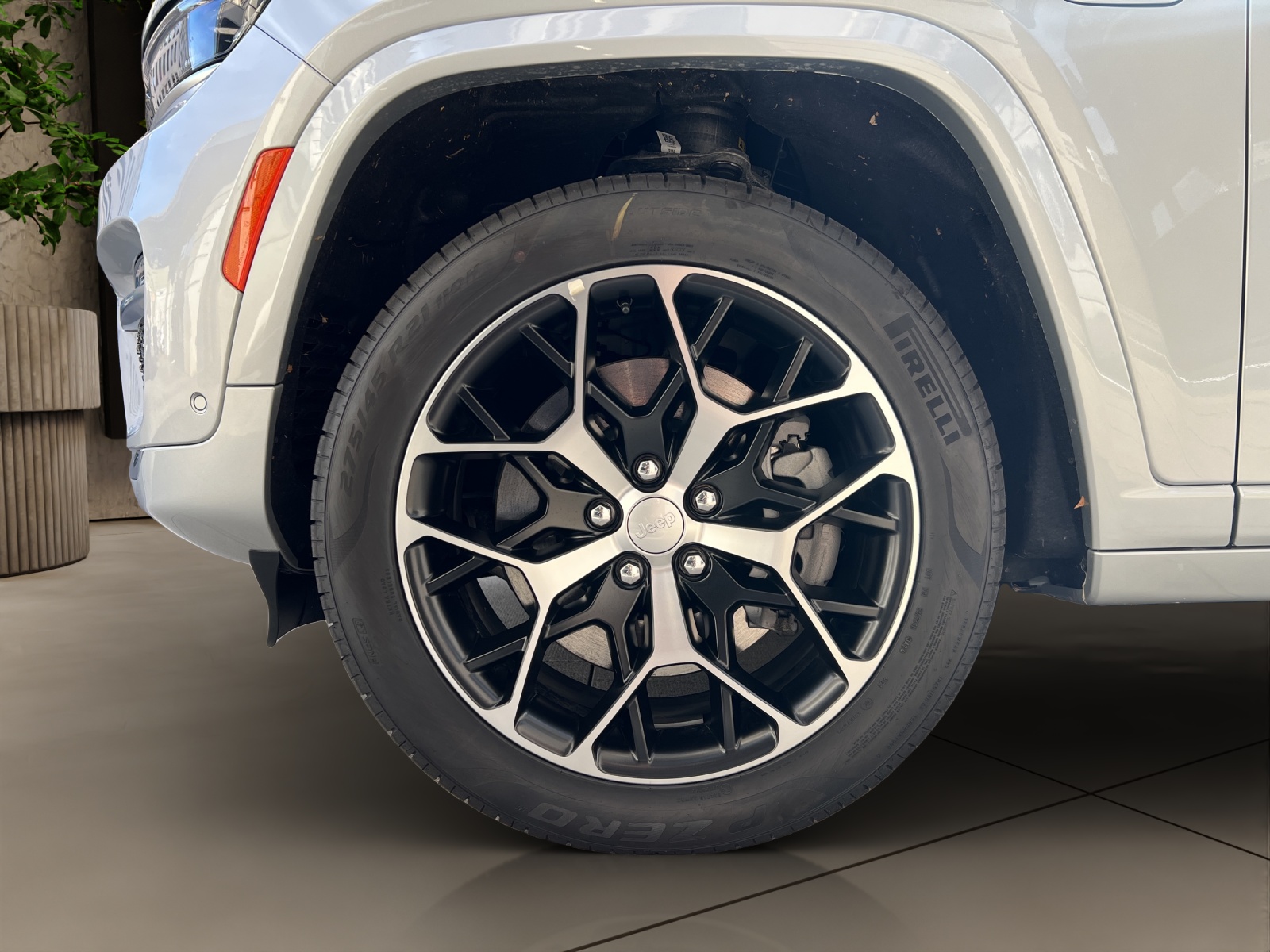 JEEP Grand Cherokee 2.0 Plug-in-Hybrid Summit Reserve 4xe-image-19