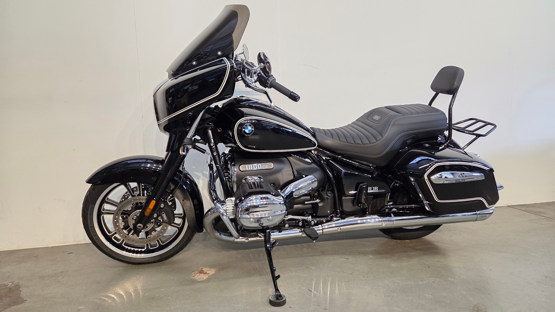 BMW R 18 Bagger First Edition-showroom-element-3