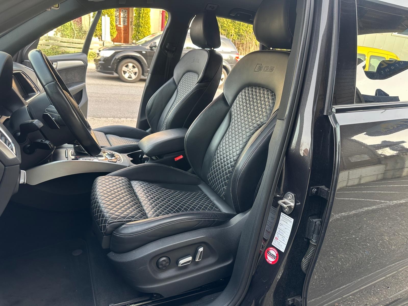 AUDI SQ5 3.0 TDI plus quattro tiptronic-image-8