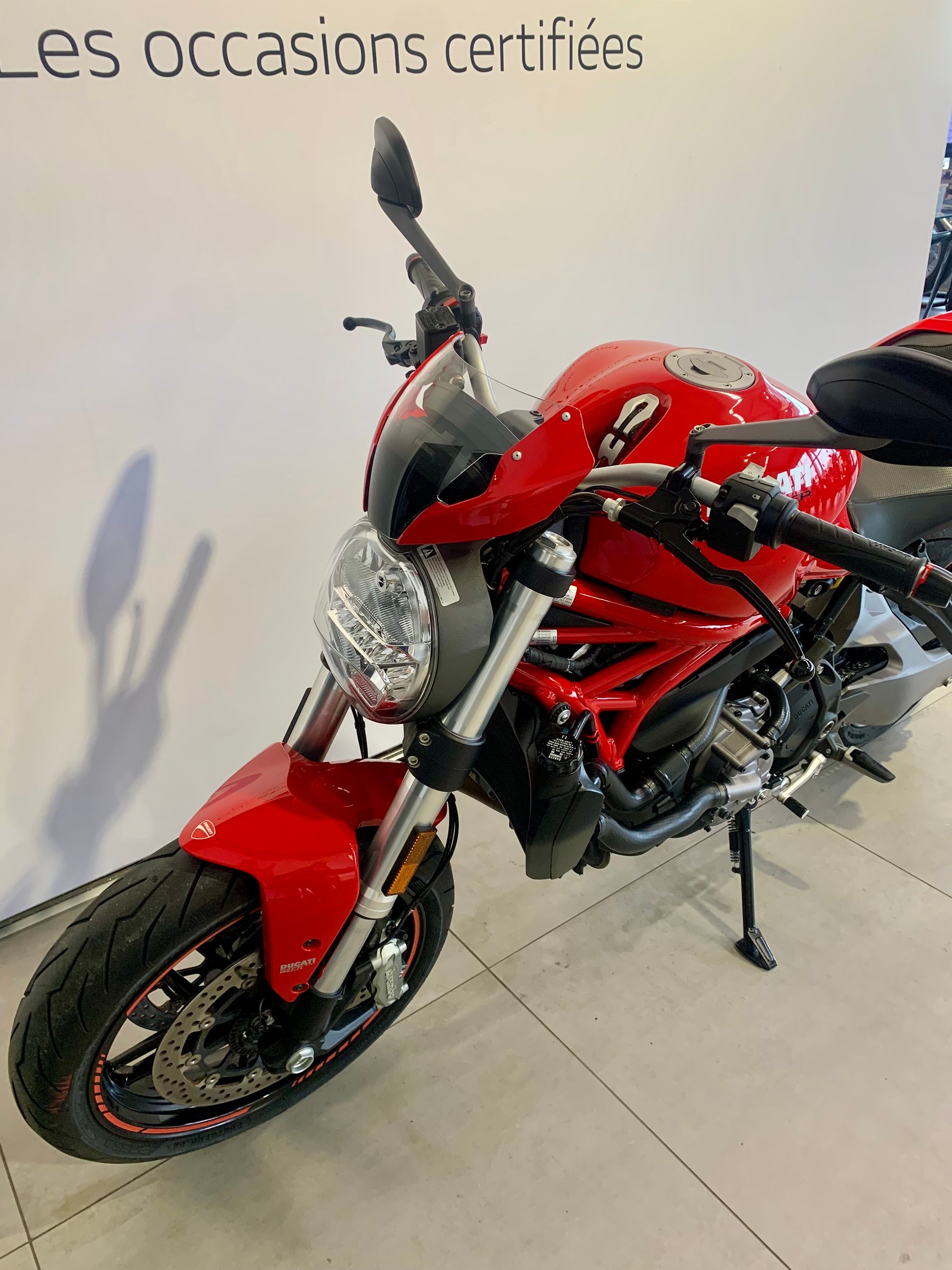 DUCATI Monster 821-image-4