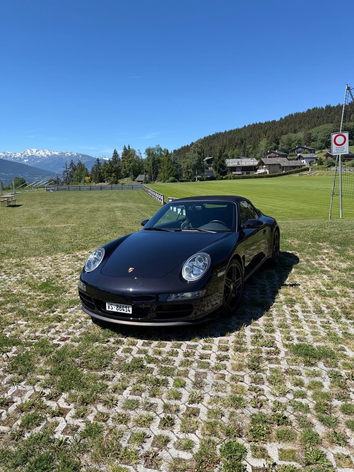 PORSCHE 911 Cabrio Carrera S-image-0