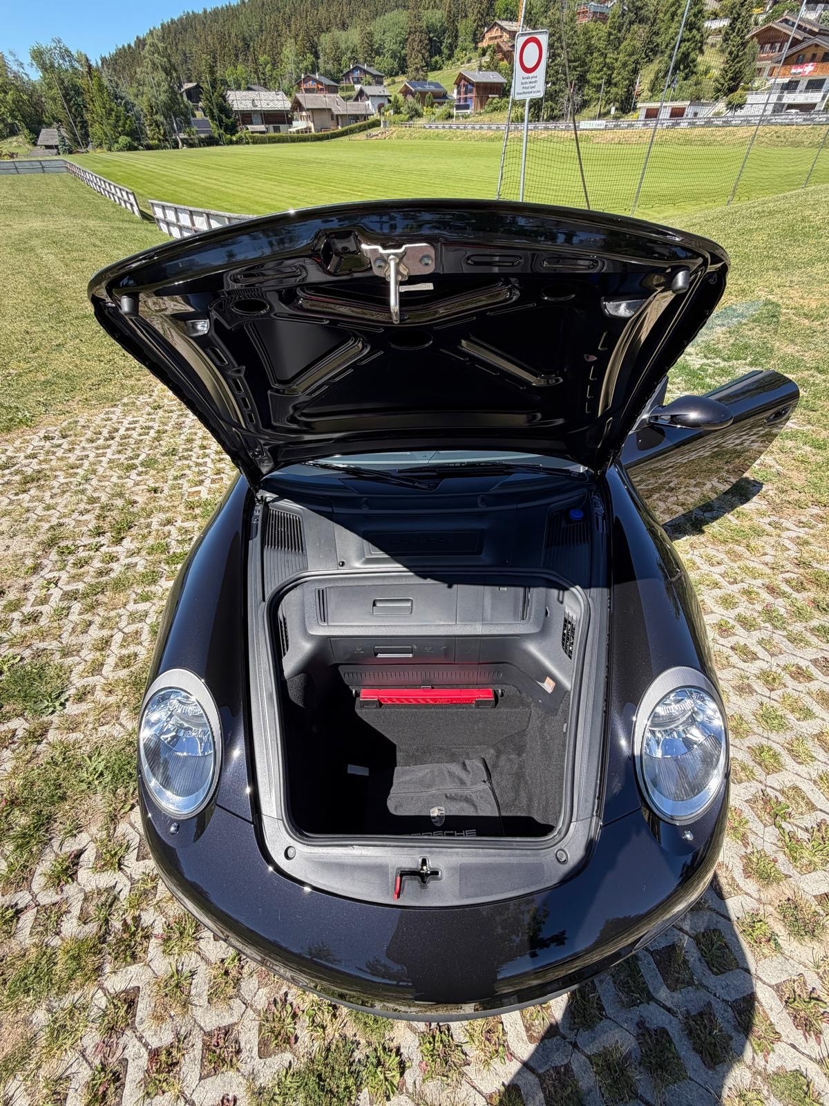 PORSCHE 911 Cabrio Carrera S-image-9