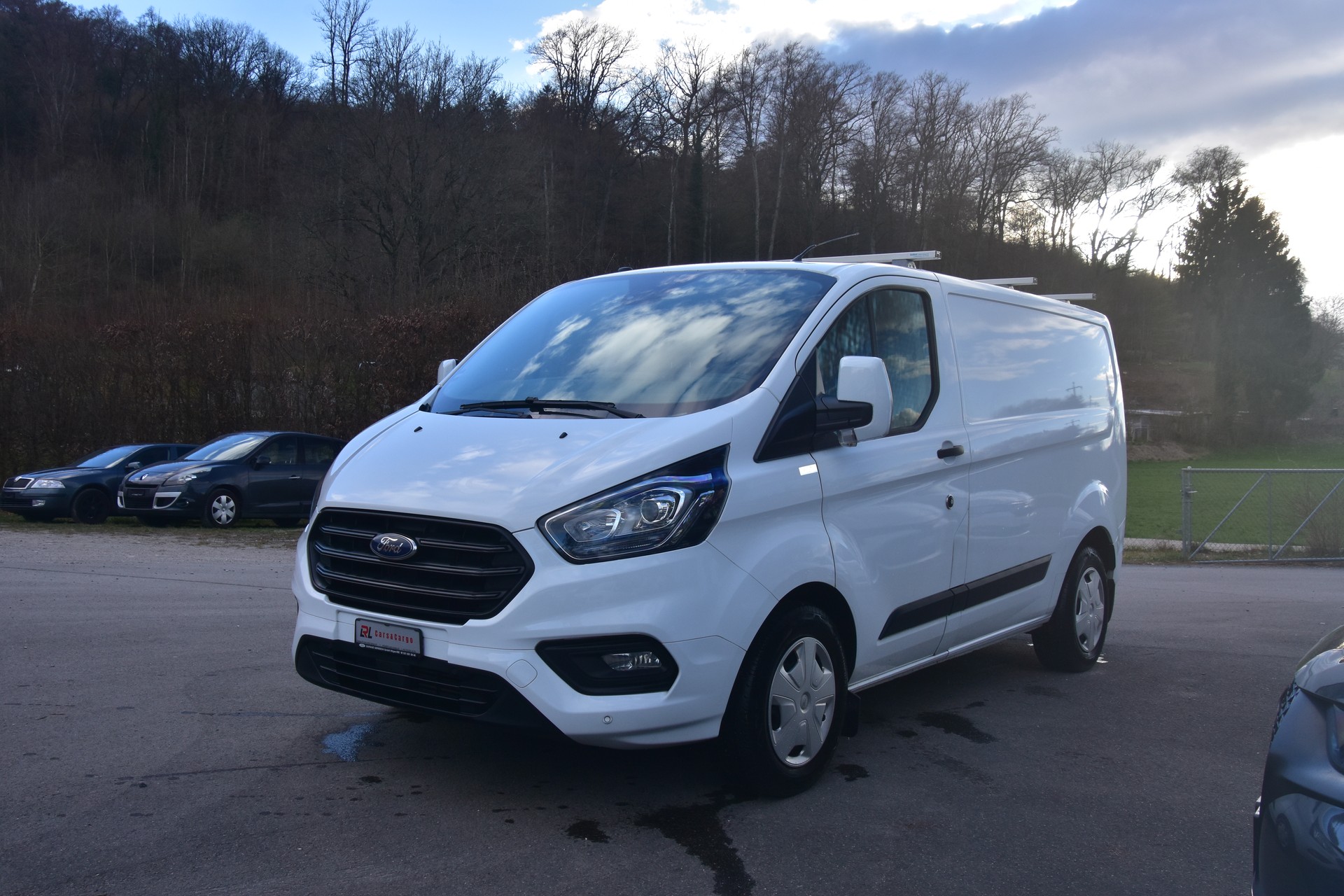 FORD Transit Custom Van 320 L1H1 Trend-image-2