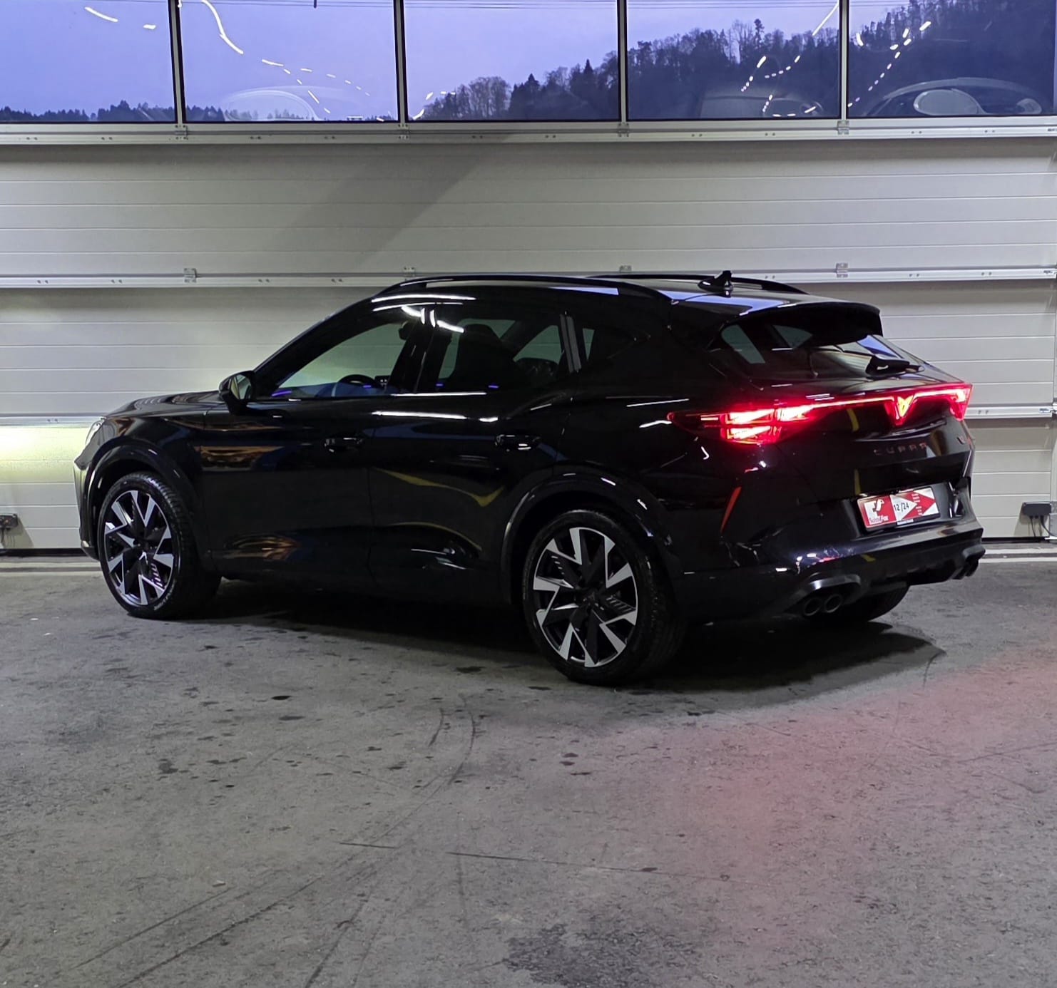 CUPRA Formentor 2.0TSI VZ 4Drive DSG *Elektrische Sitze*Lenkradheizung*ACC*360°Kamera*-image-2