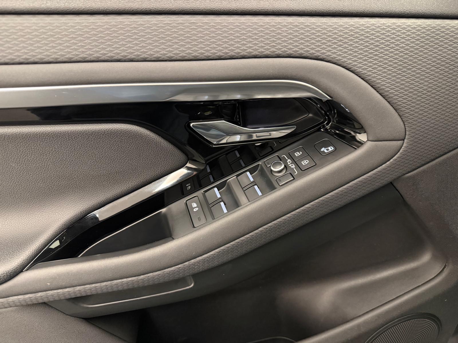 LAND ROVER Range Rover Evoque 1.5 T 300e S-image-14