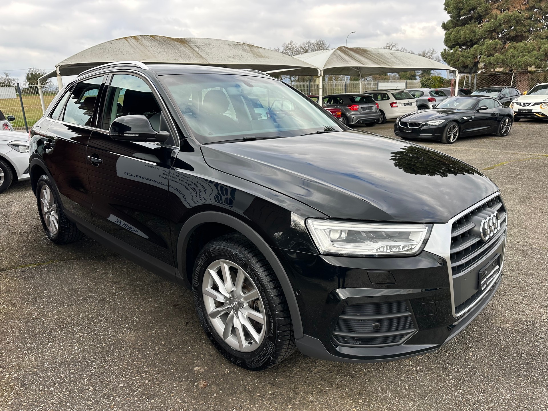 AUDI Q3 1.4 TFSI S-tronic-showroom-element-2