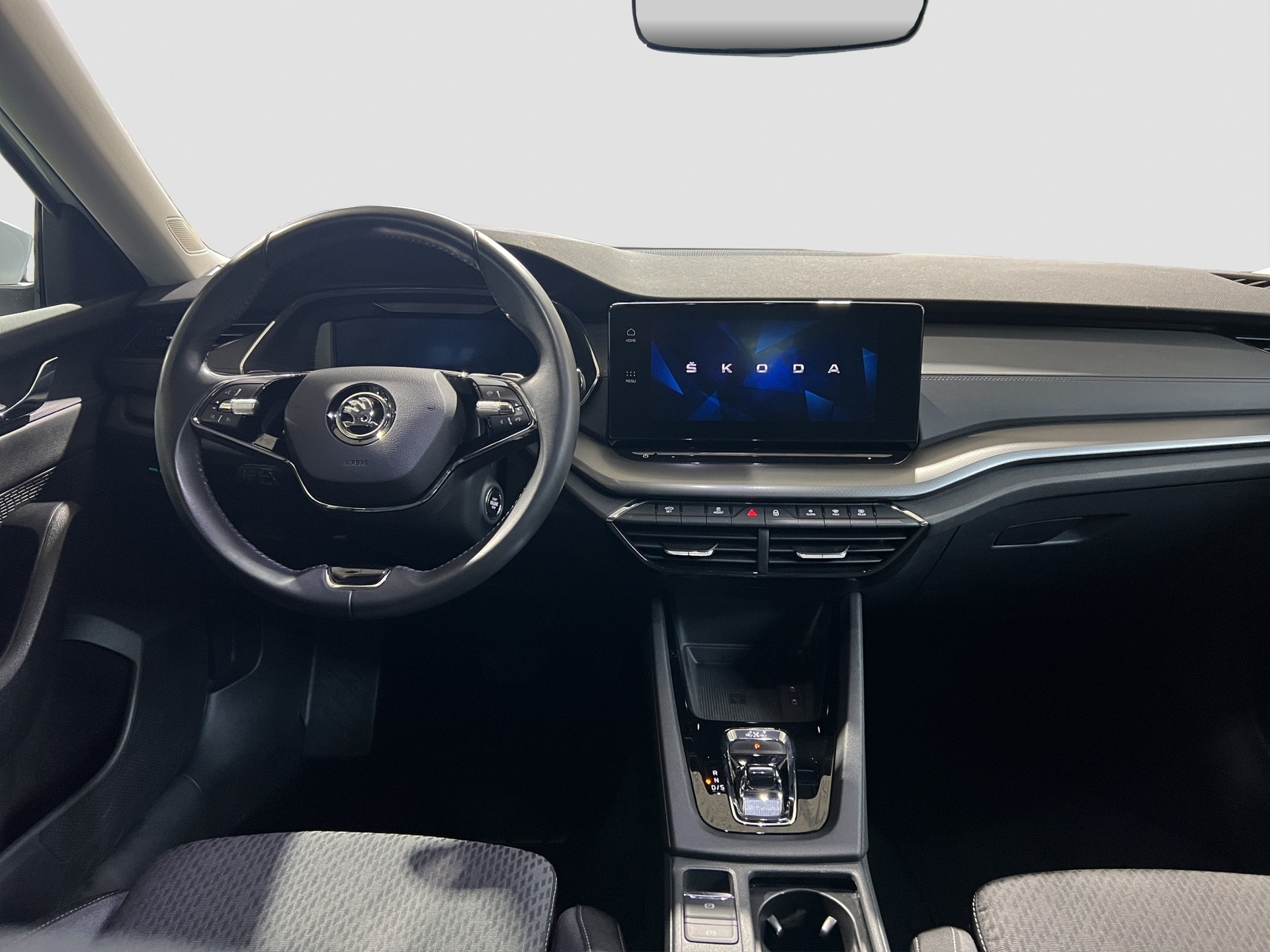 SKODA Octavia Combi 2.0 TSI Ambition DSG 4x4-image-13