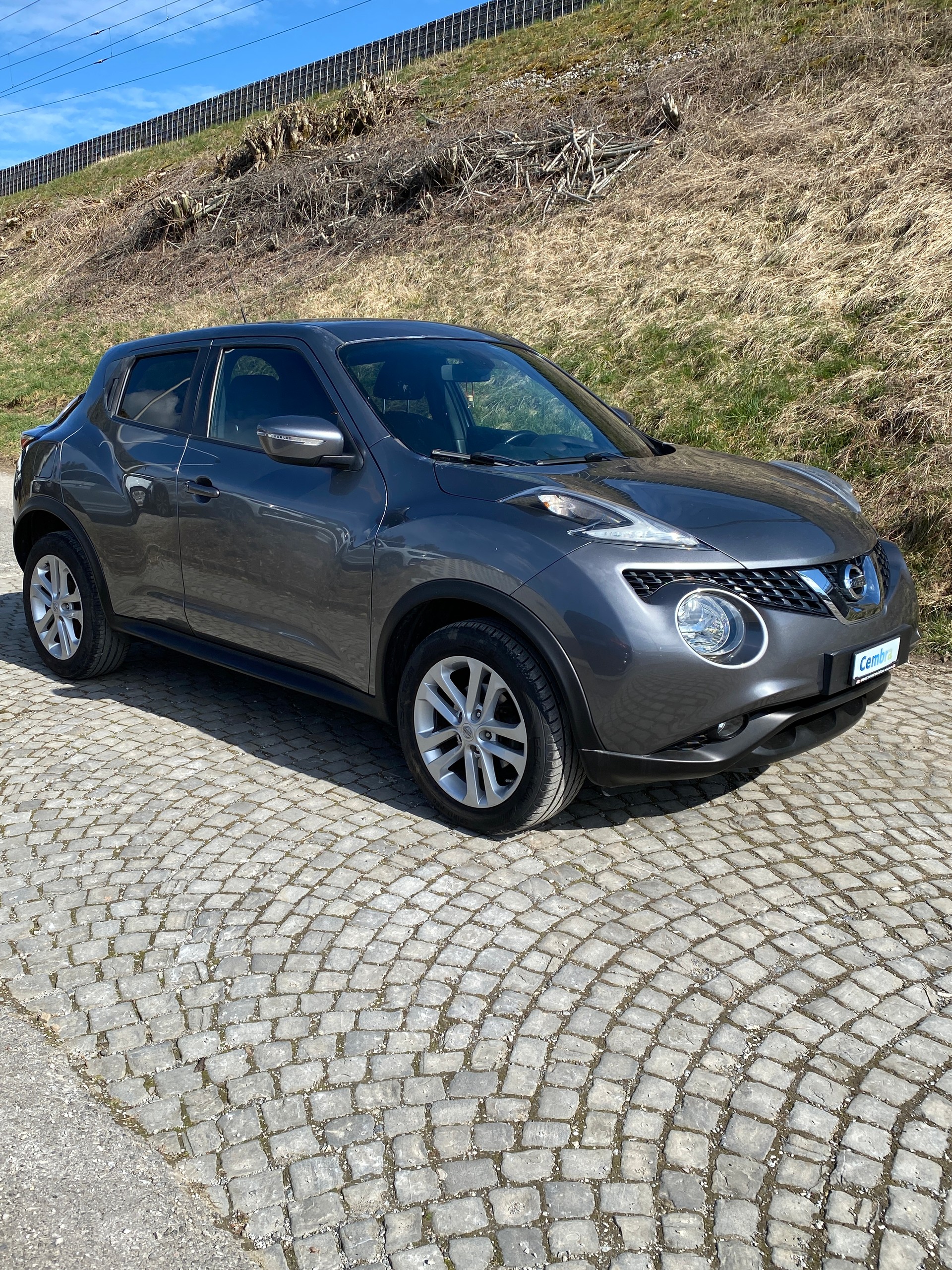 NISSAN Juke 1.2 DIG-T tekna-image-3
