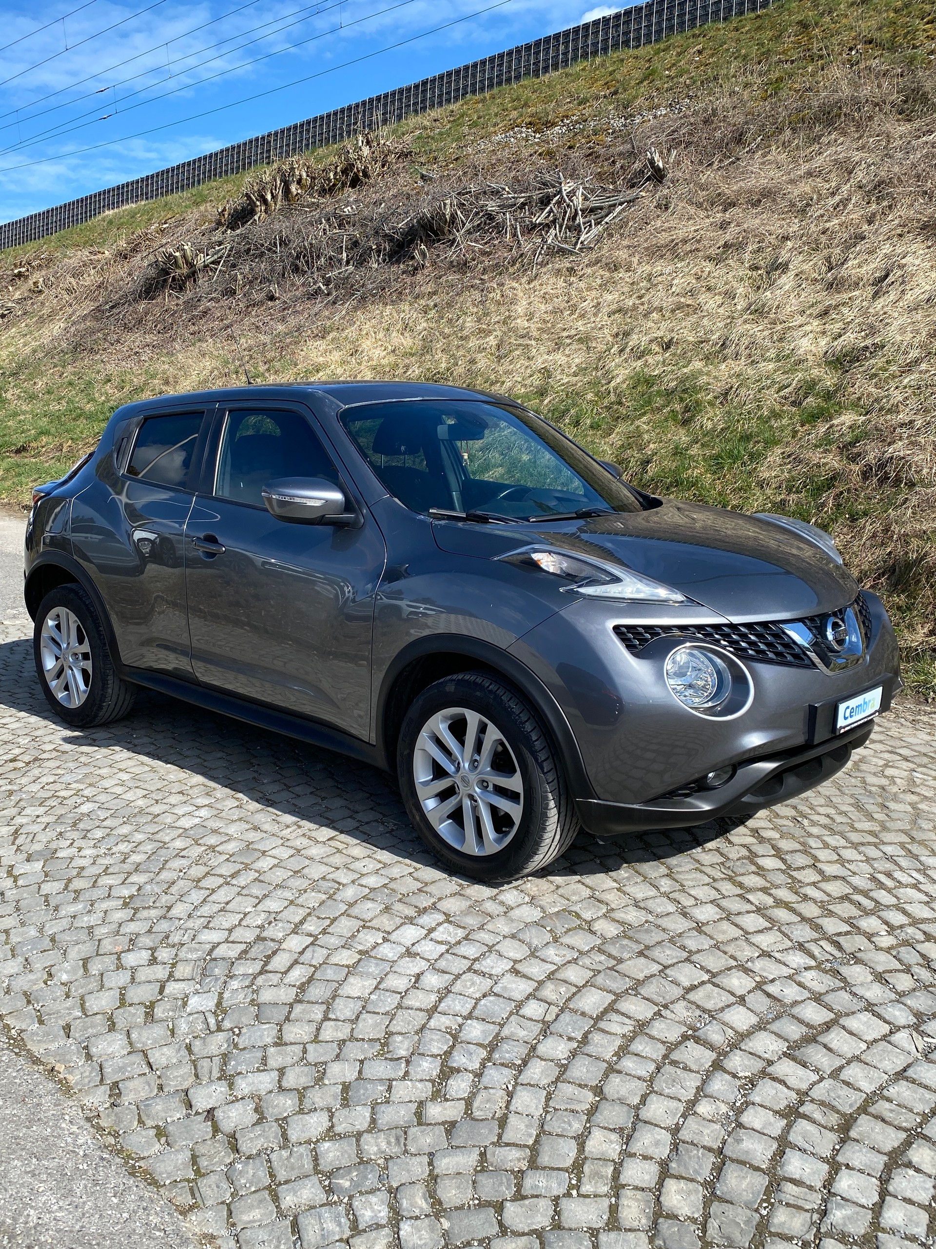 NISSAN Juke 1.2 DIG-T tekna-image-1