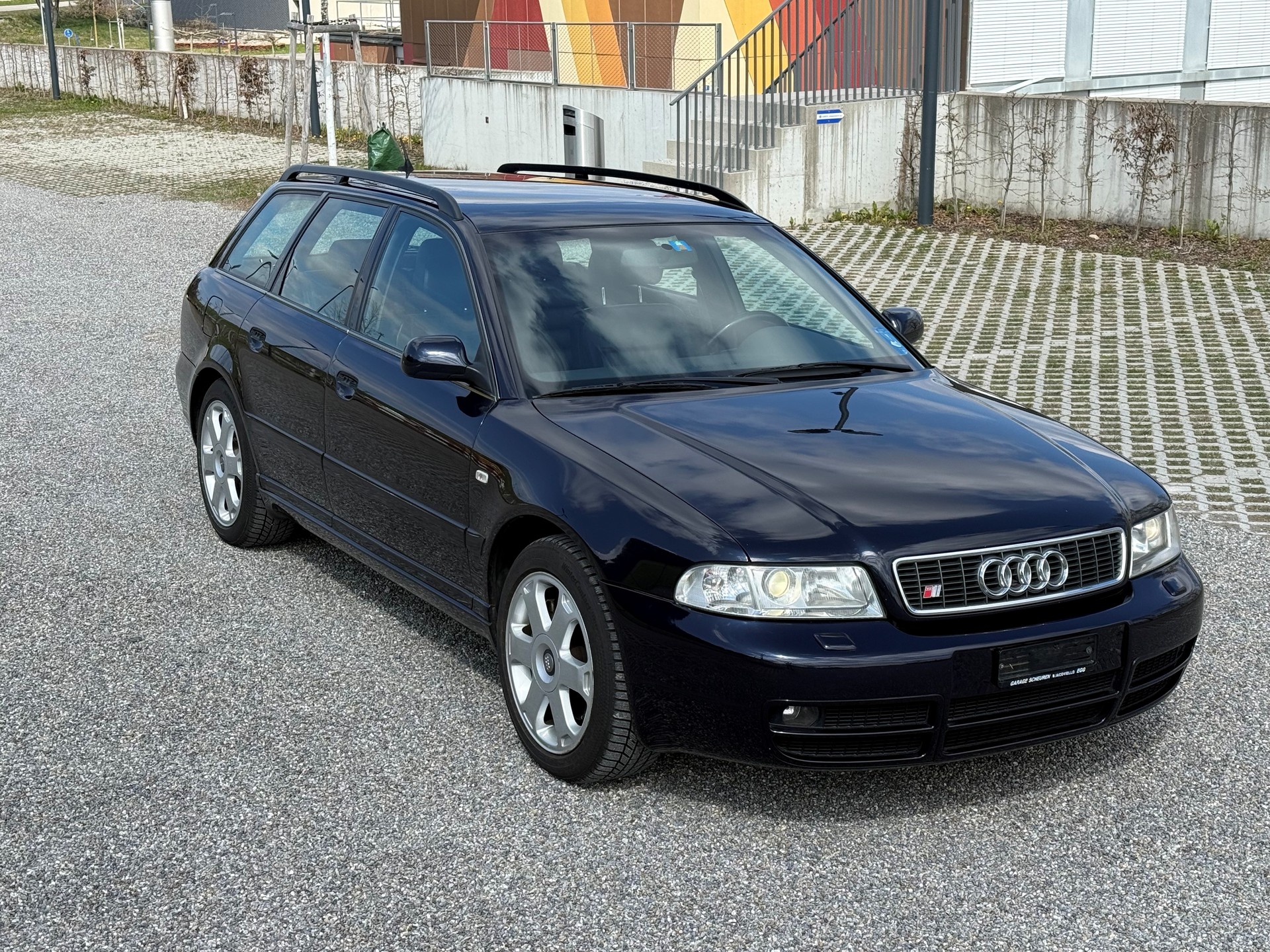 AUDI S4 Avant quattro-image-17