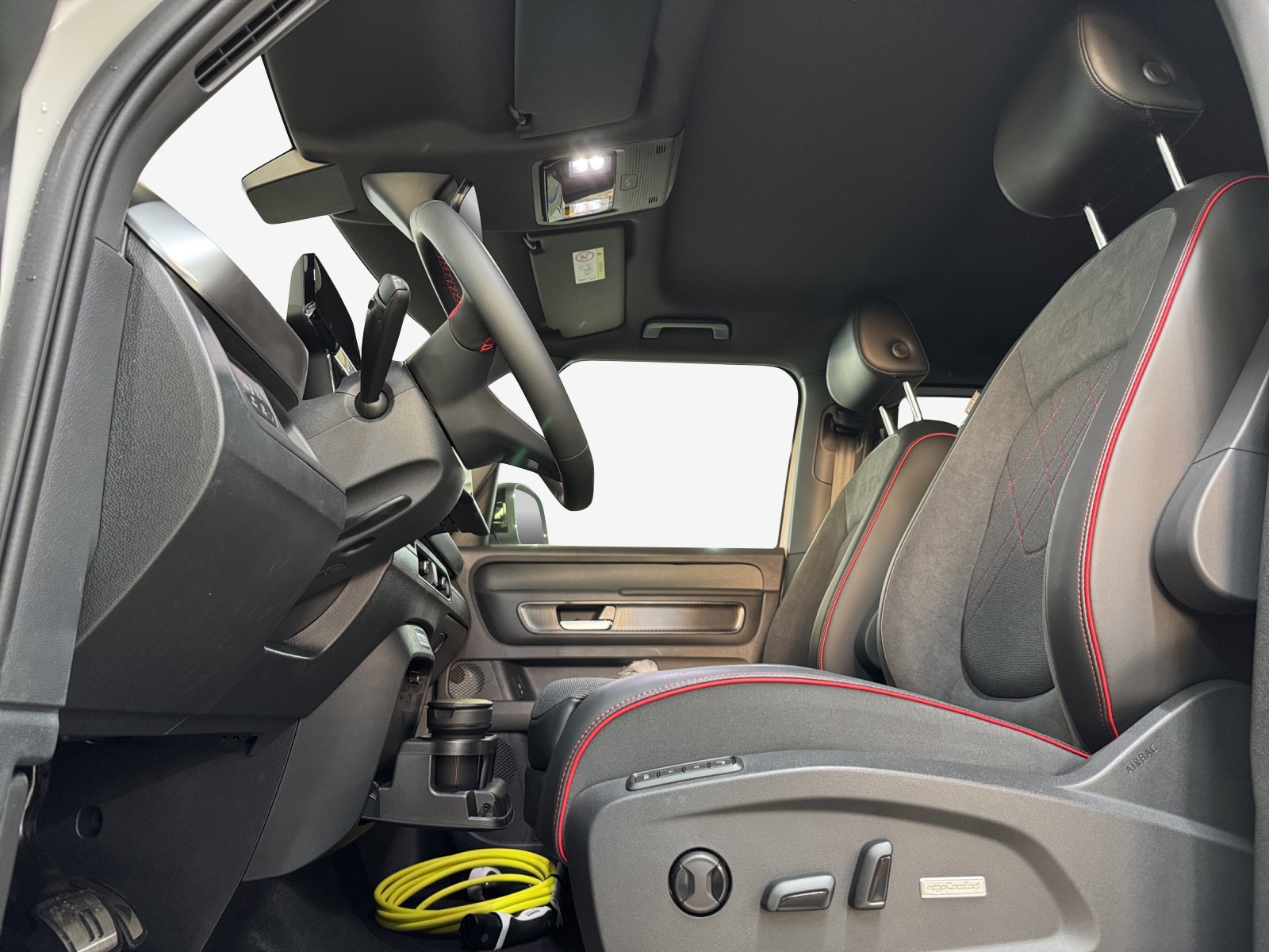 VW ID.Buzz LWB GTX 4 Motion-image-7