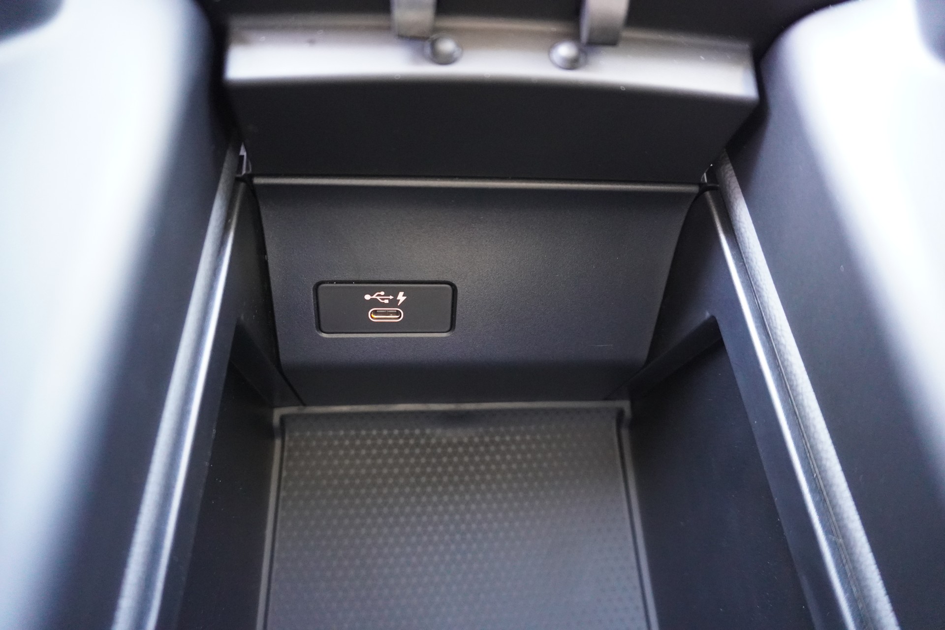 BMW X5 xDrive 48V 30d Steptronic-image-45