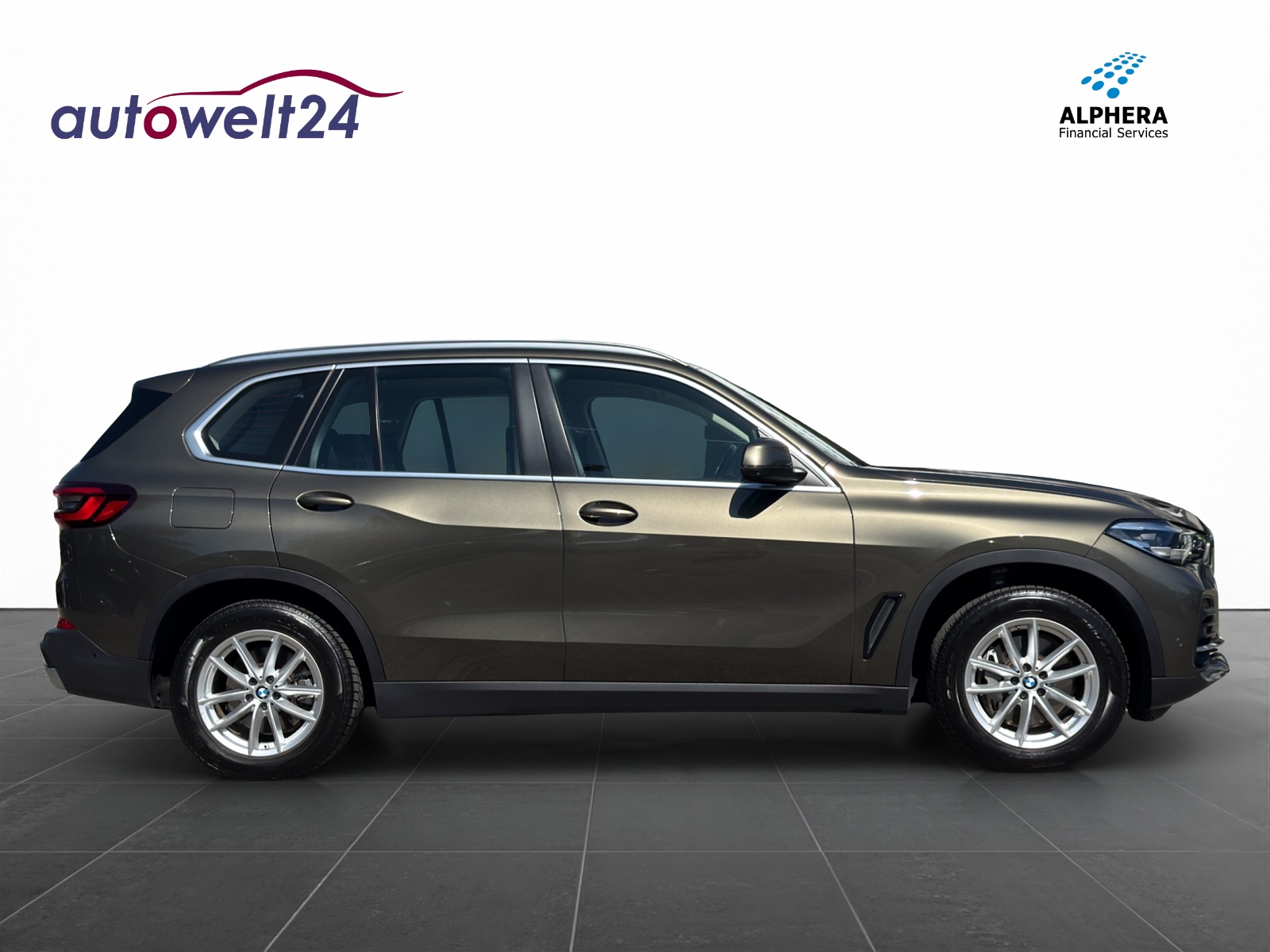BMW X5 xDrive 48V 30d Steptronic-image-3