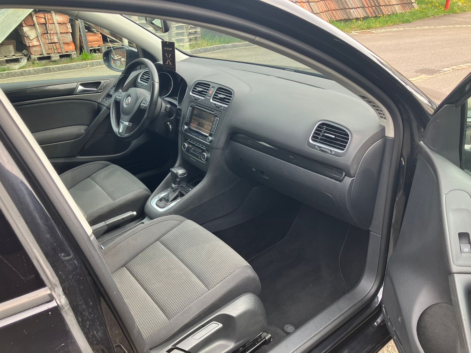 VW Golf 1.2 TSI Comfortline DSG-image-7