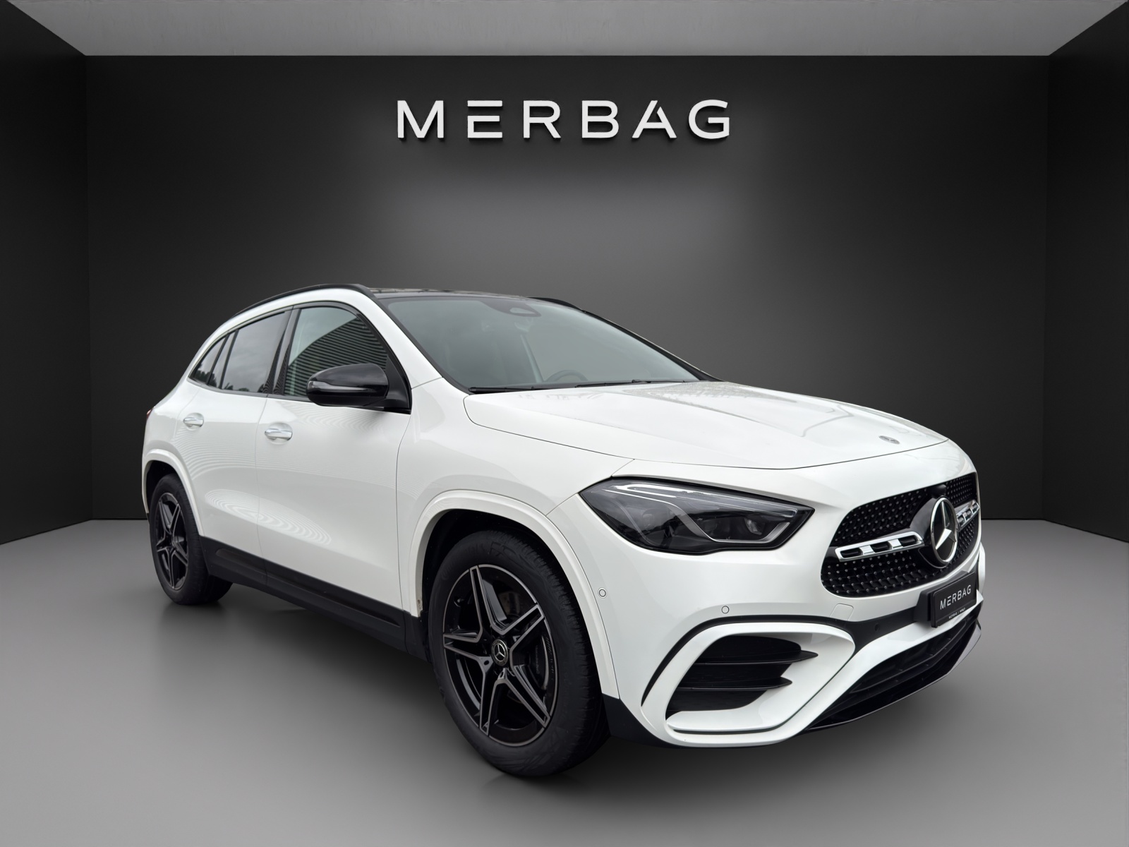 MERCEDES-BENZ GLA 220 4Matic 8G-DCT-image-5