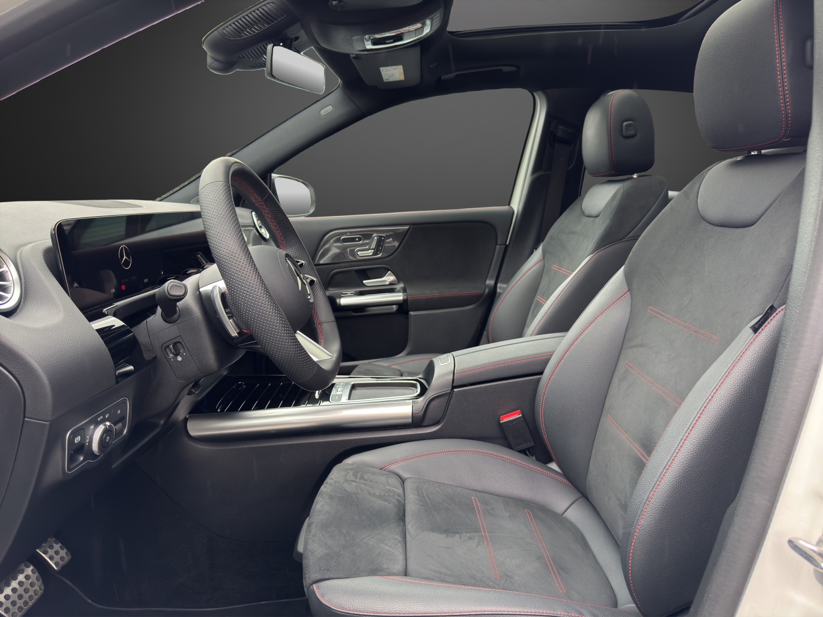 MERCEDES-BENZ GLA 220 4Matic 8G-DCT-image-9