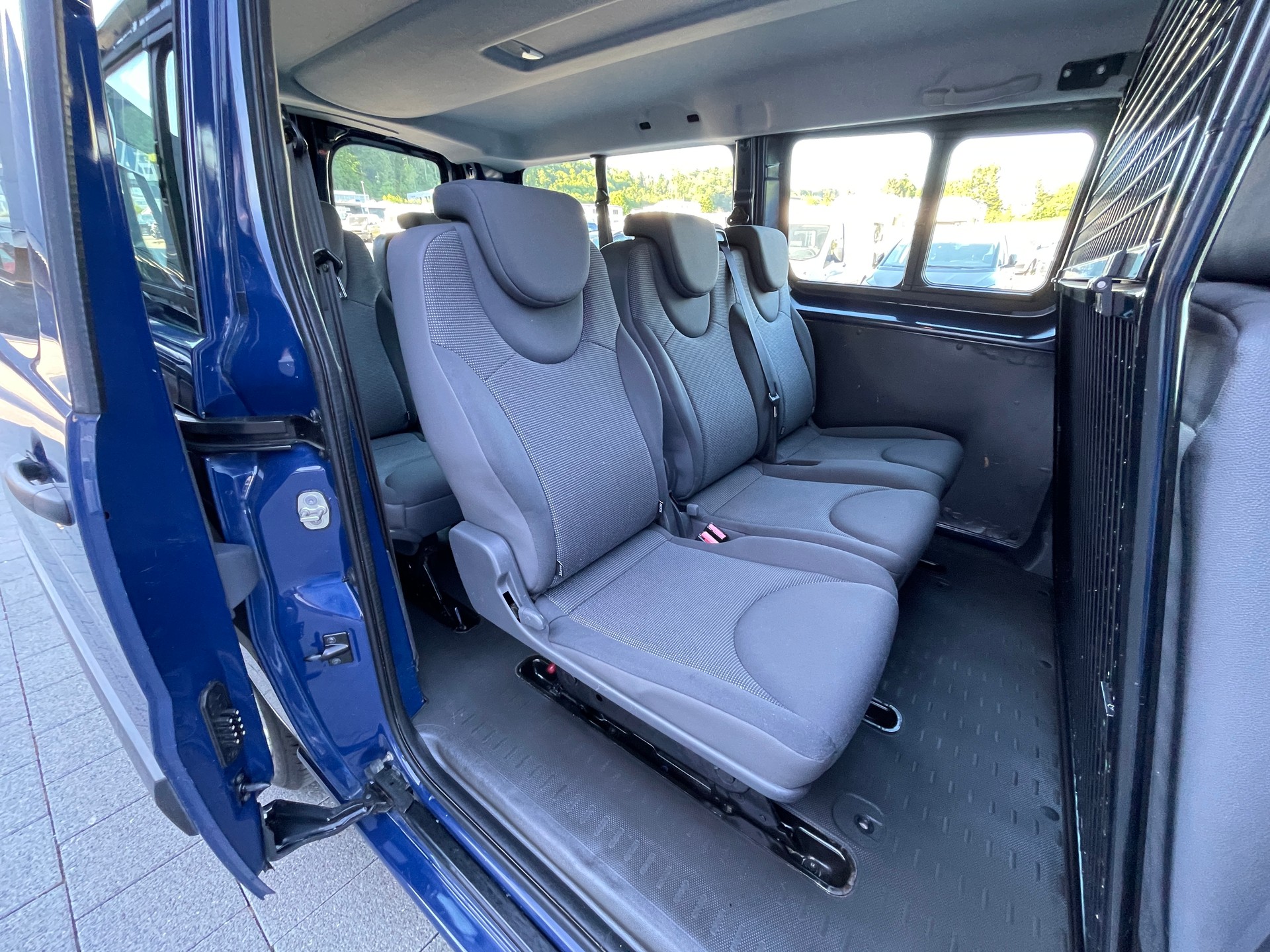 CITROEN Jumpy 2.0HDi L2H1 Seduction*9 Plätzer-image-11