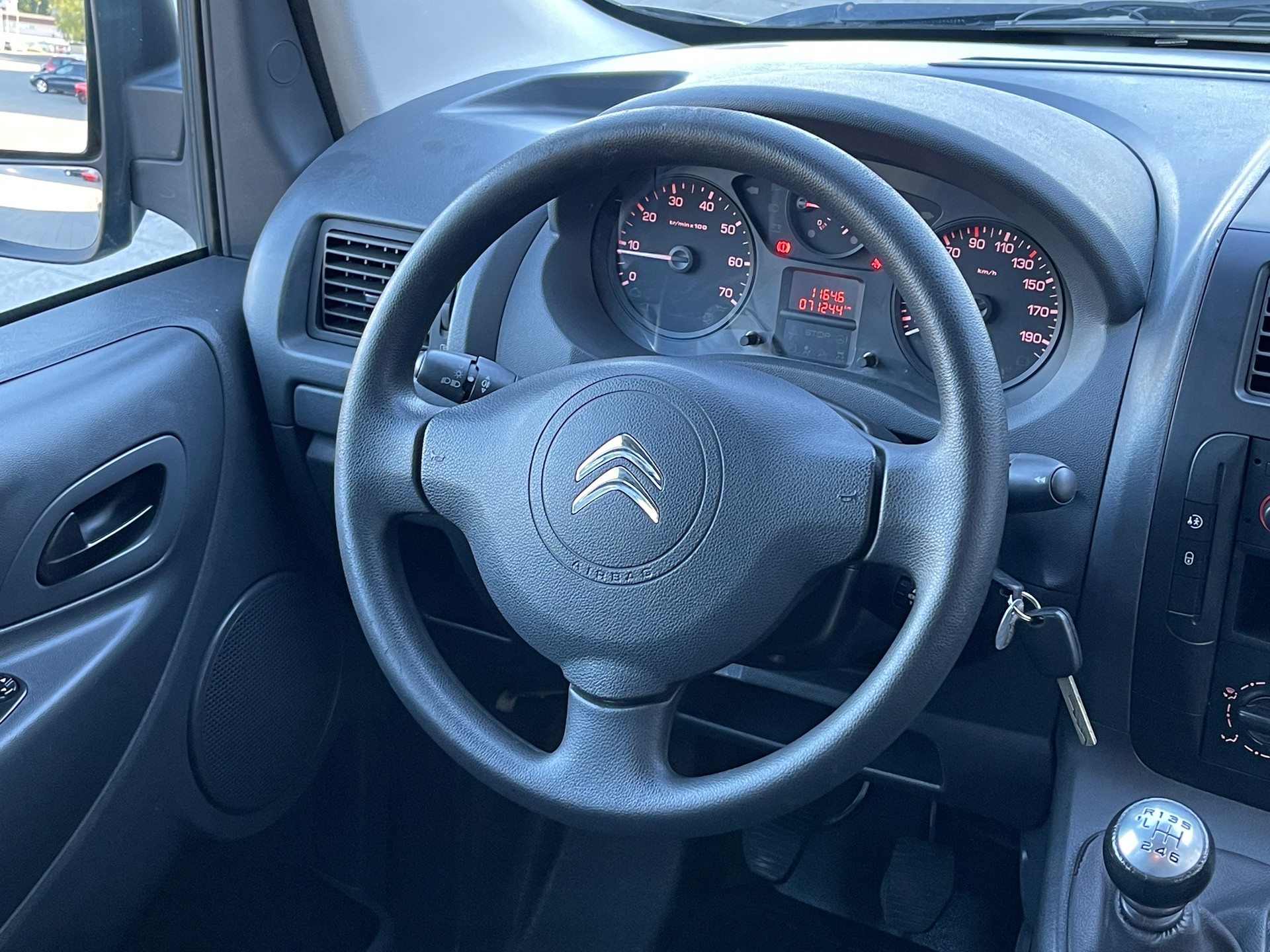 CITROEN Jumpy 2.0HDi L2H1 Seduction*9 Plätzer-image-8