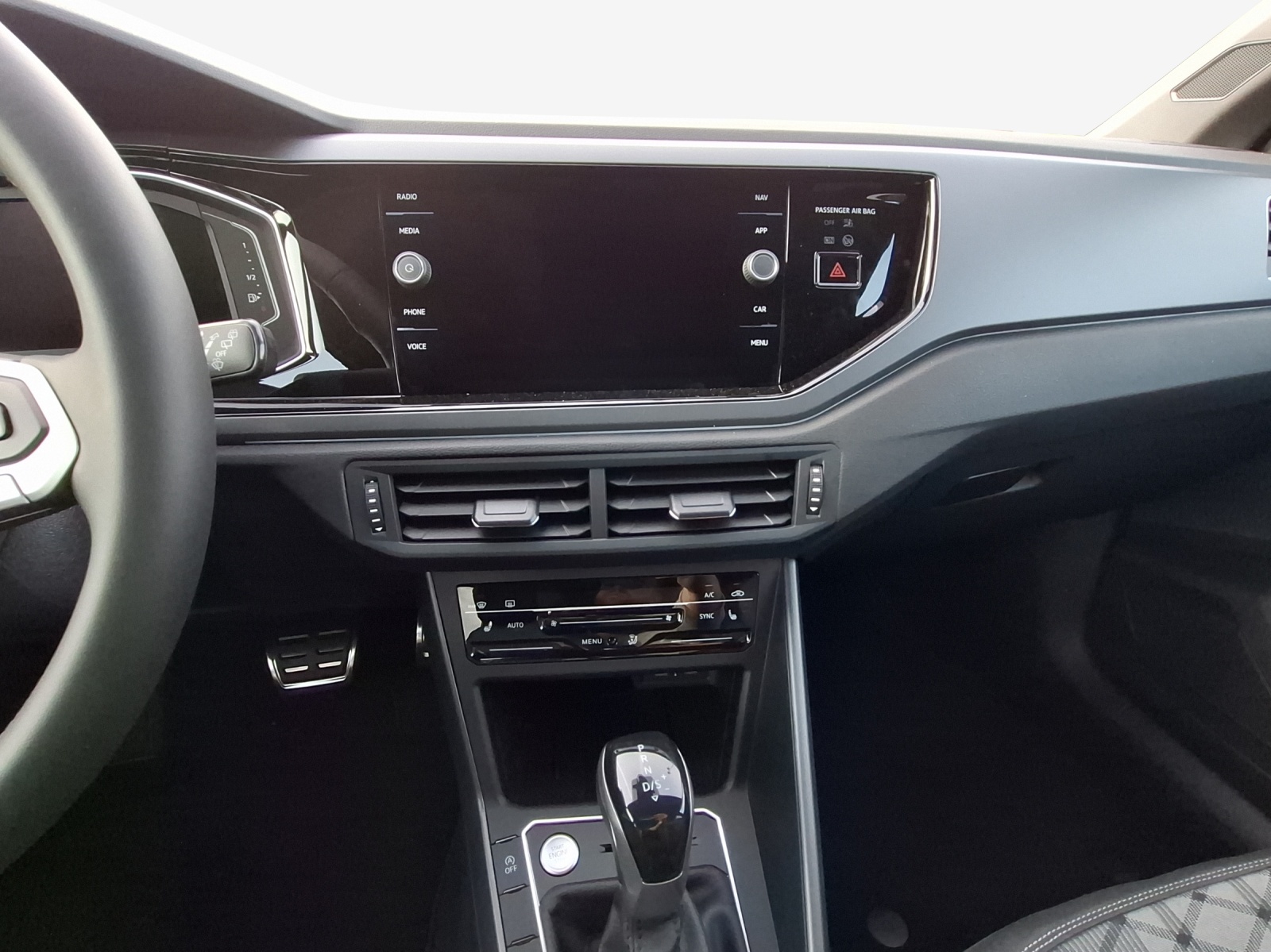 VW Polo 1.0 TSI R-Line DSG-image-10