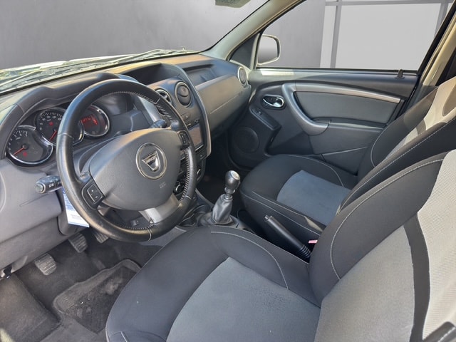 DACIA Duster 1.2 T Ambiance 4x4-image-8
