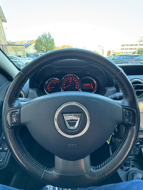 DACIA Duster 1.2 T Ambiance 4x4-image-9