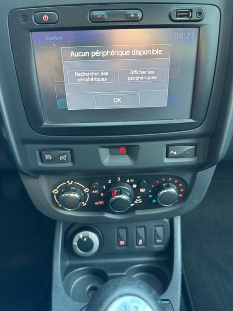 DACIA Duster 1.2 T Ambiance 4x4-image-16