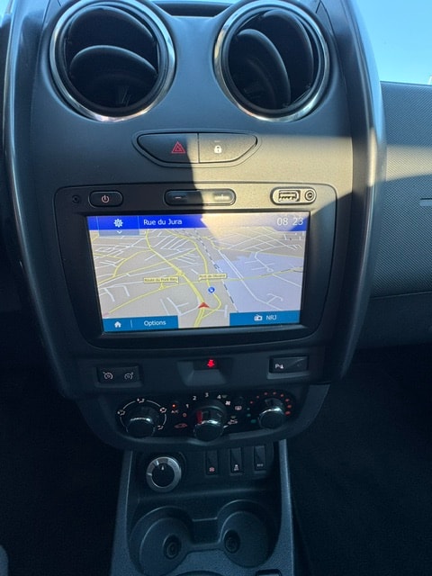DACIA Duster 1.2 T Ambiance 4x4-image-12