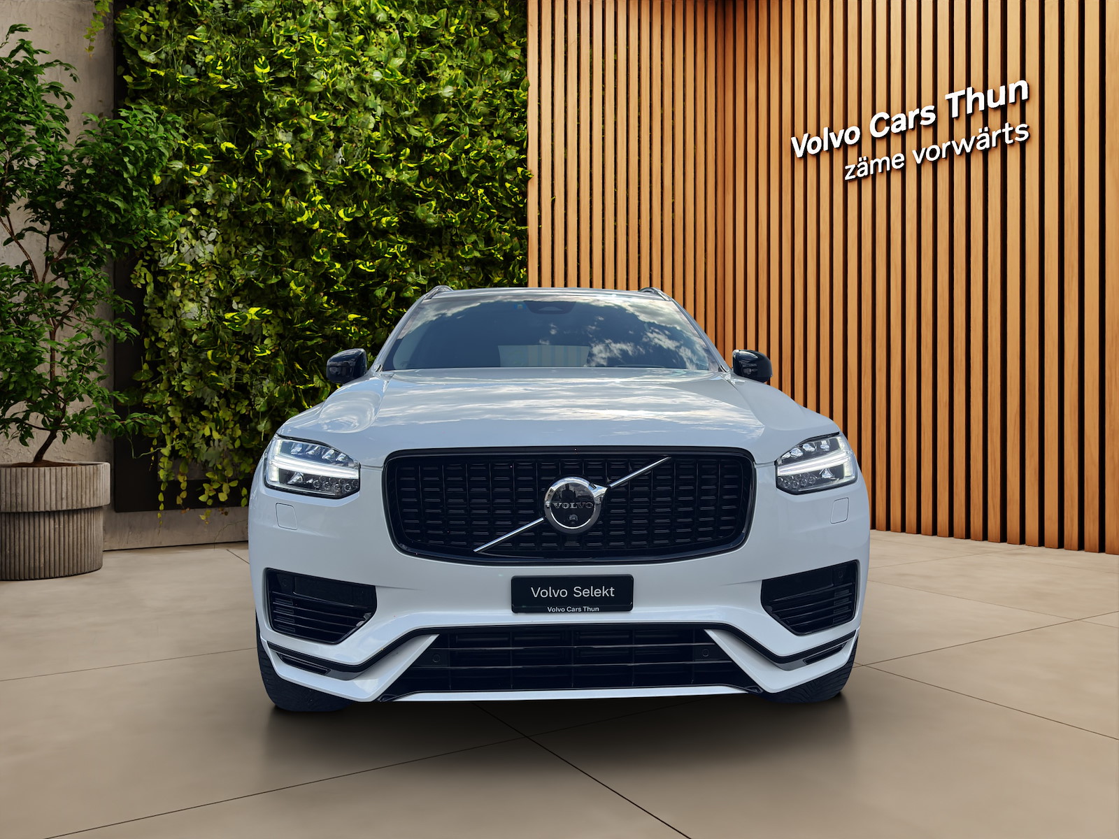 VOLVO XC90 2.0 T8 TE Plus Dark 7P. eAWD-showroom-element-1
