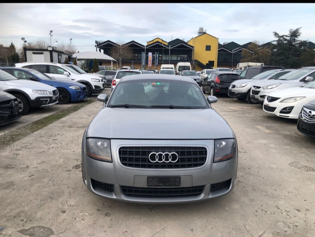 AUDI TT Coupé 1.8 T-image-0